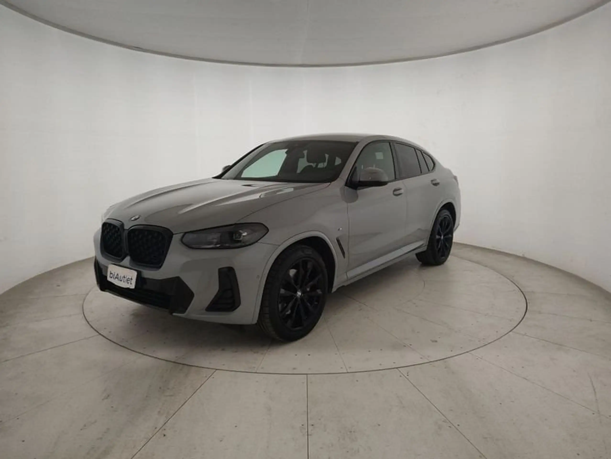 BMW - X4