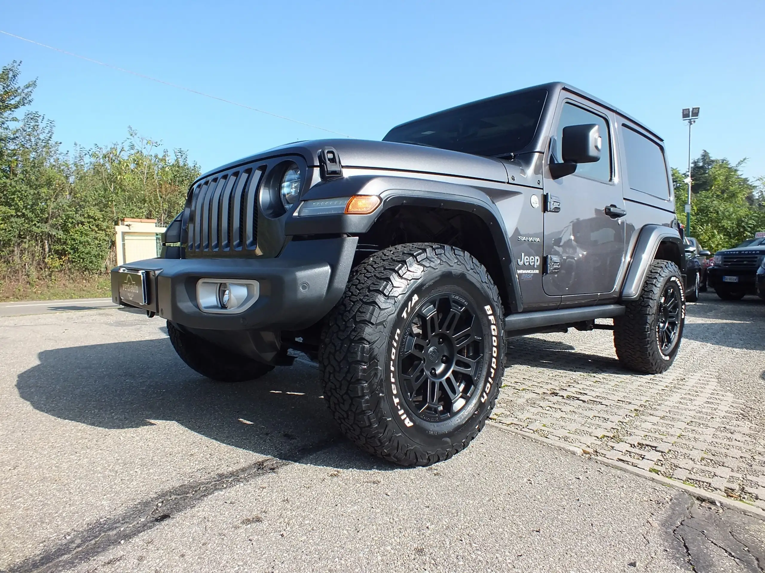 Jeep - Wrangler