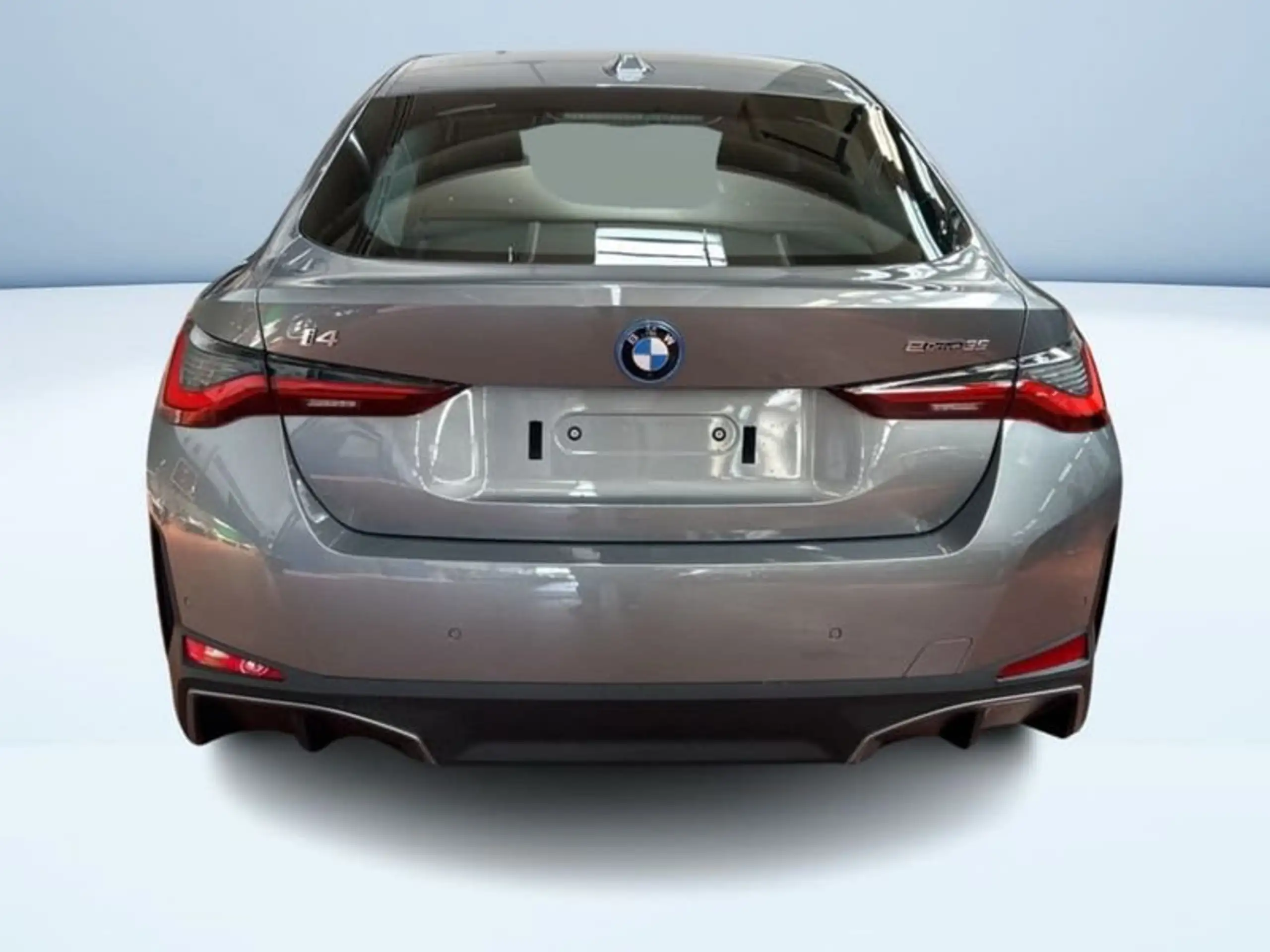 BMW - i4