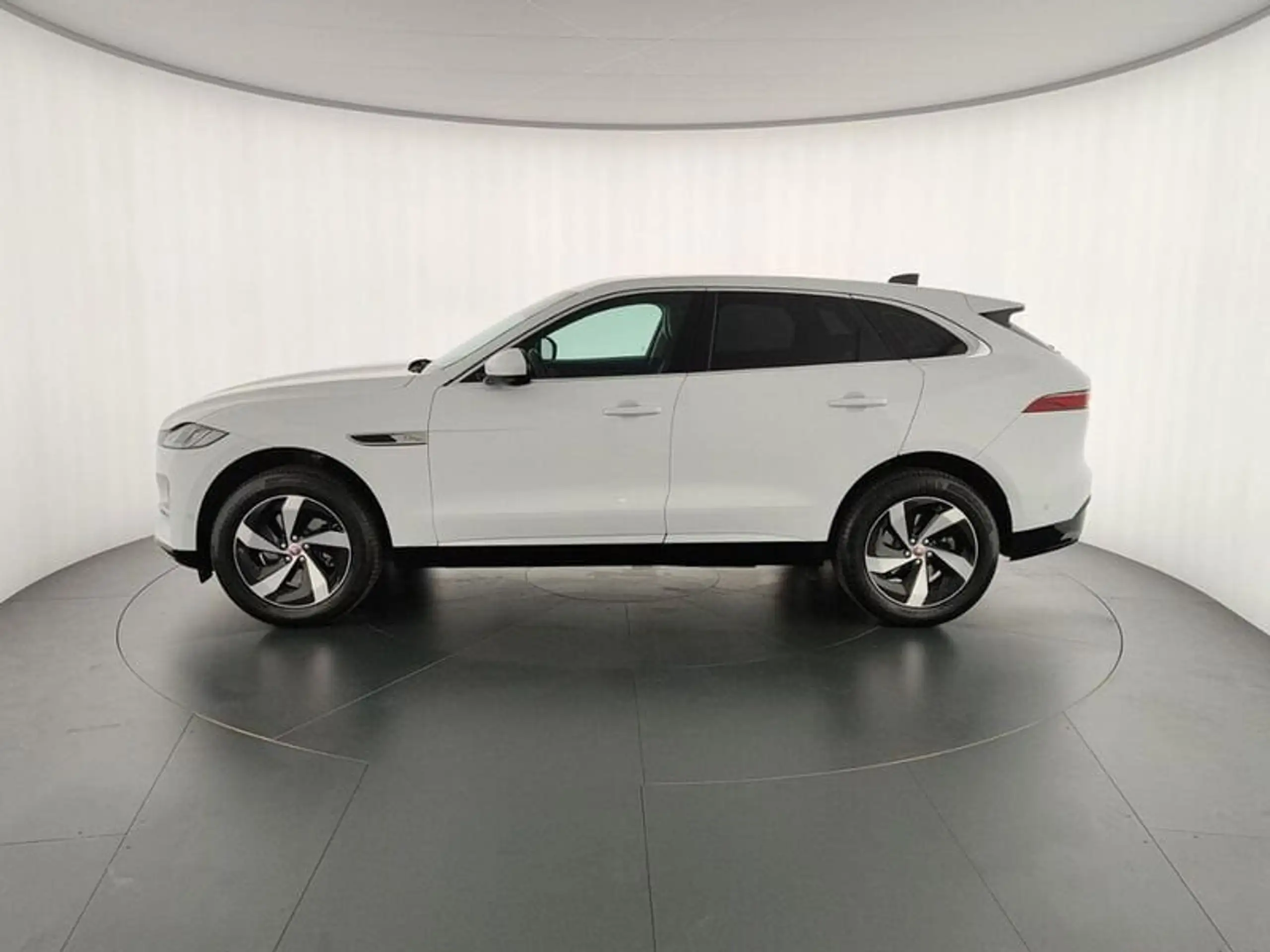 Jaguar - F-Pace