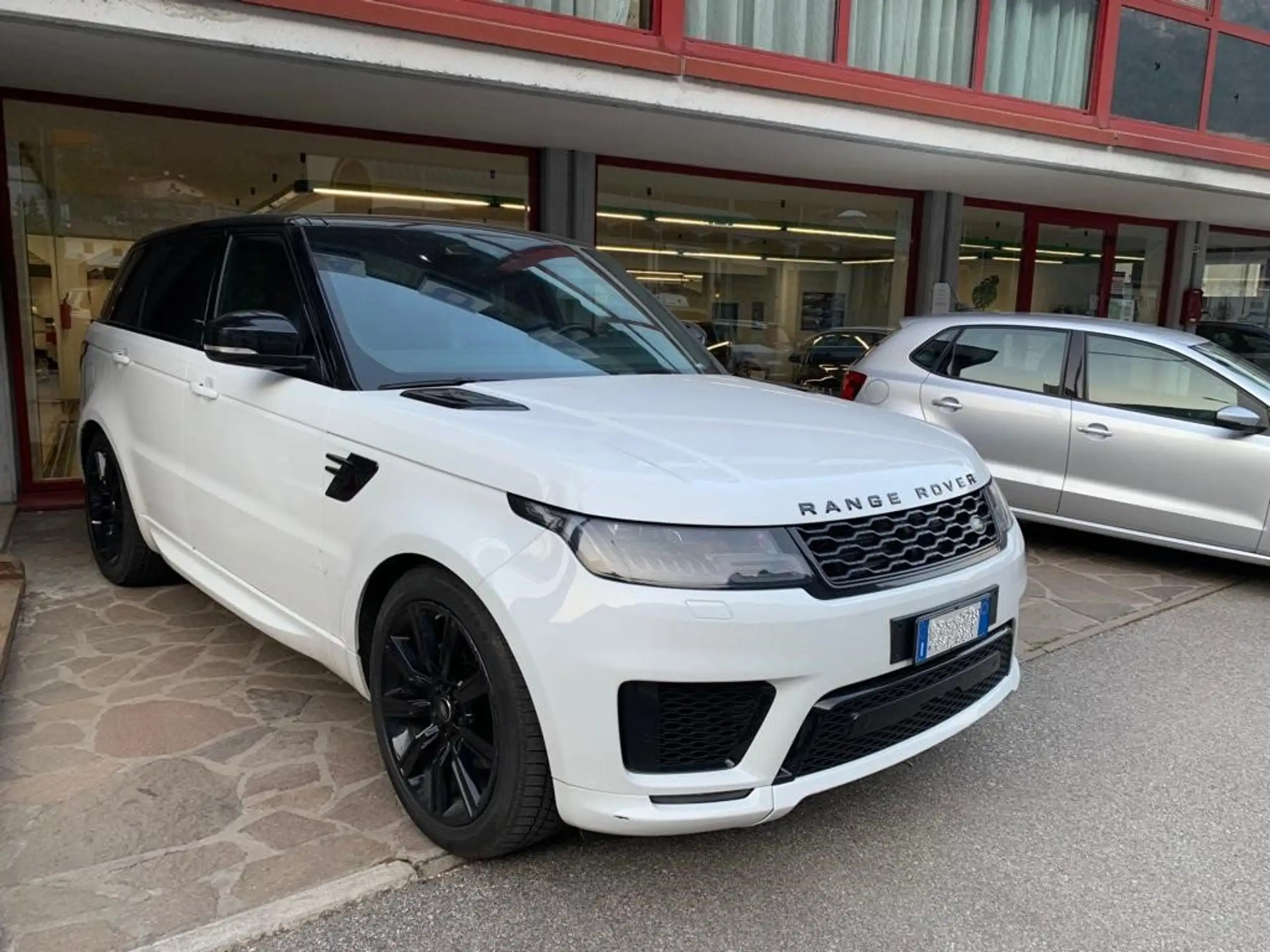 Land Rover - Range Rover Sport