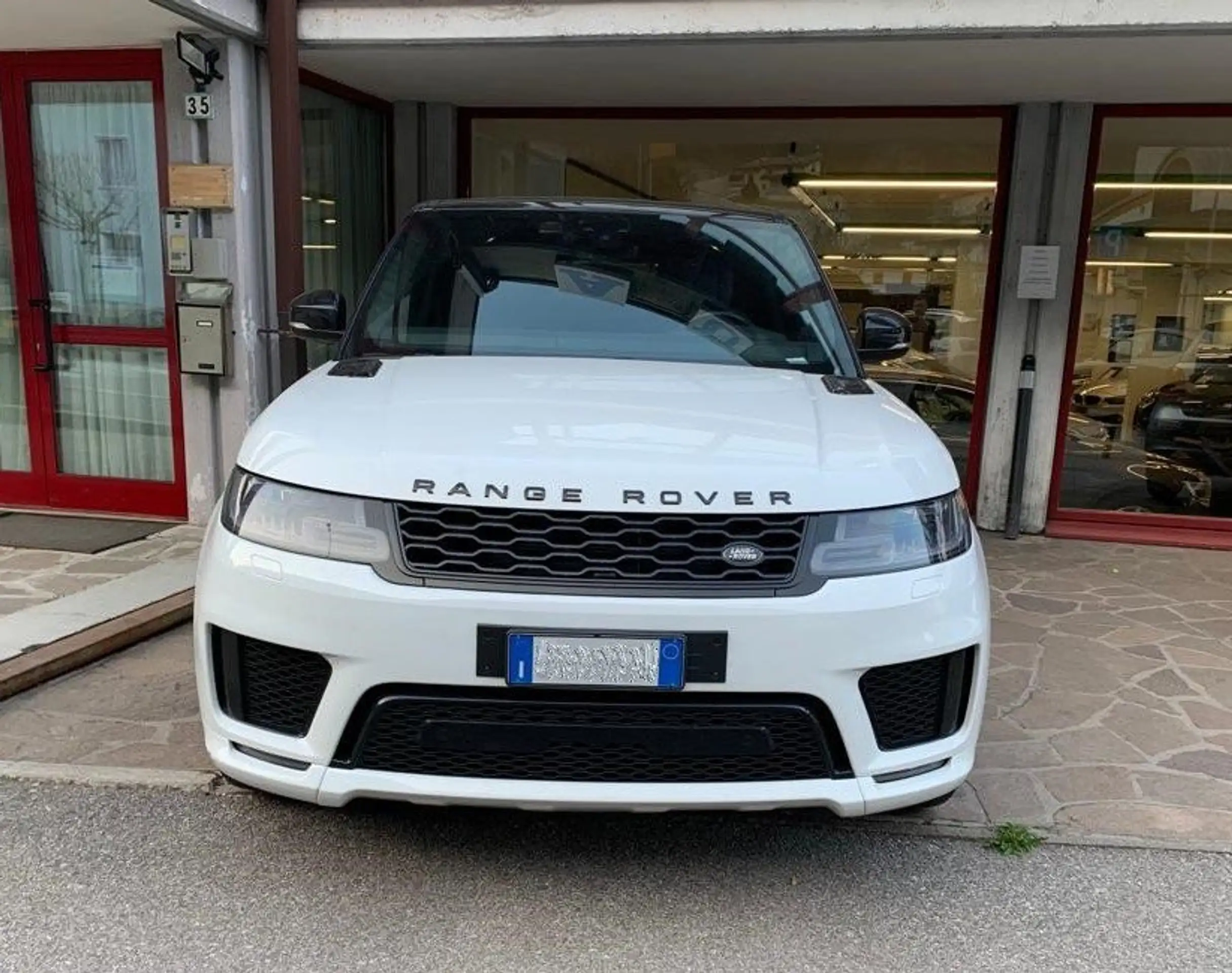 Land Rover - Range Rover Sport