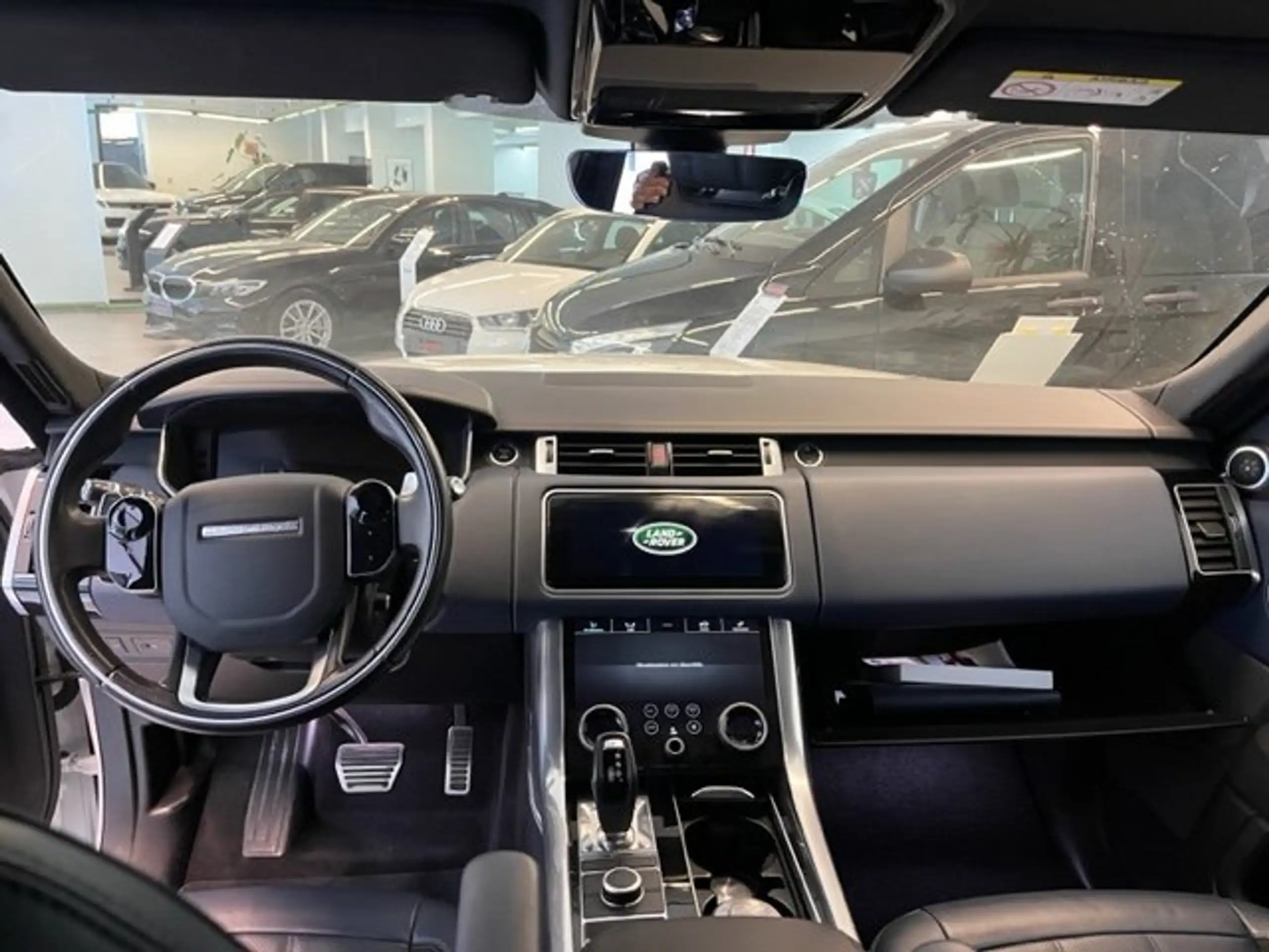 Land Rover - Range Rover Sport