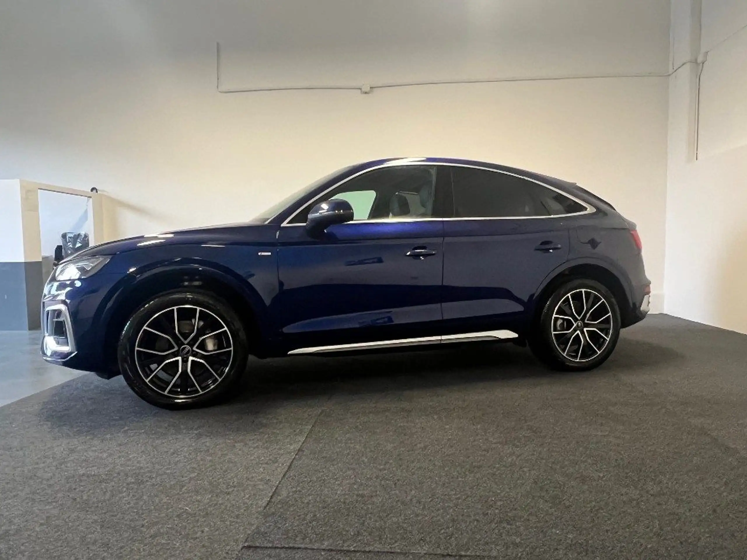 Audi - Q5