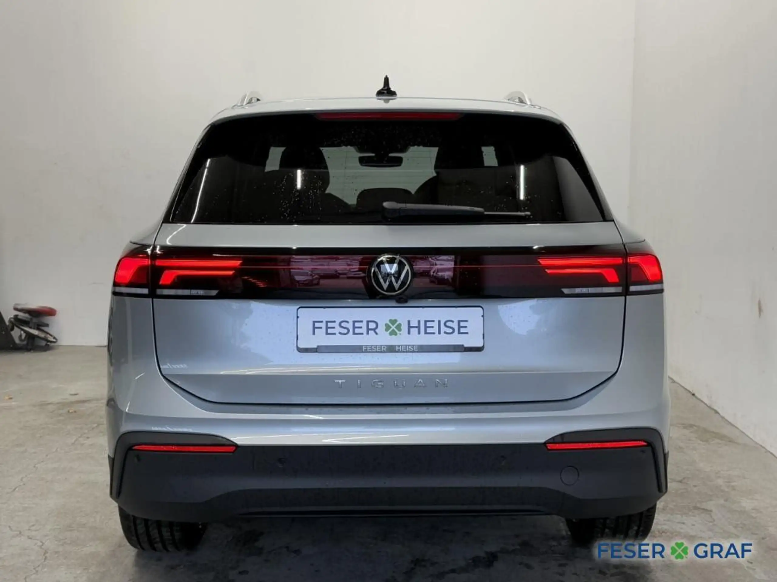 Volkswagen - Tiguan