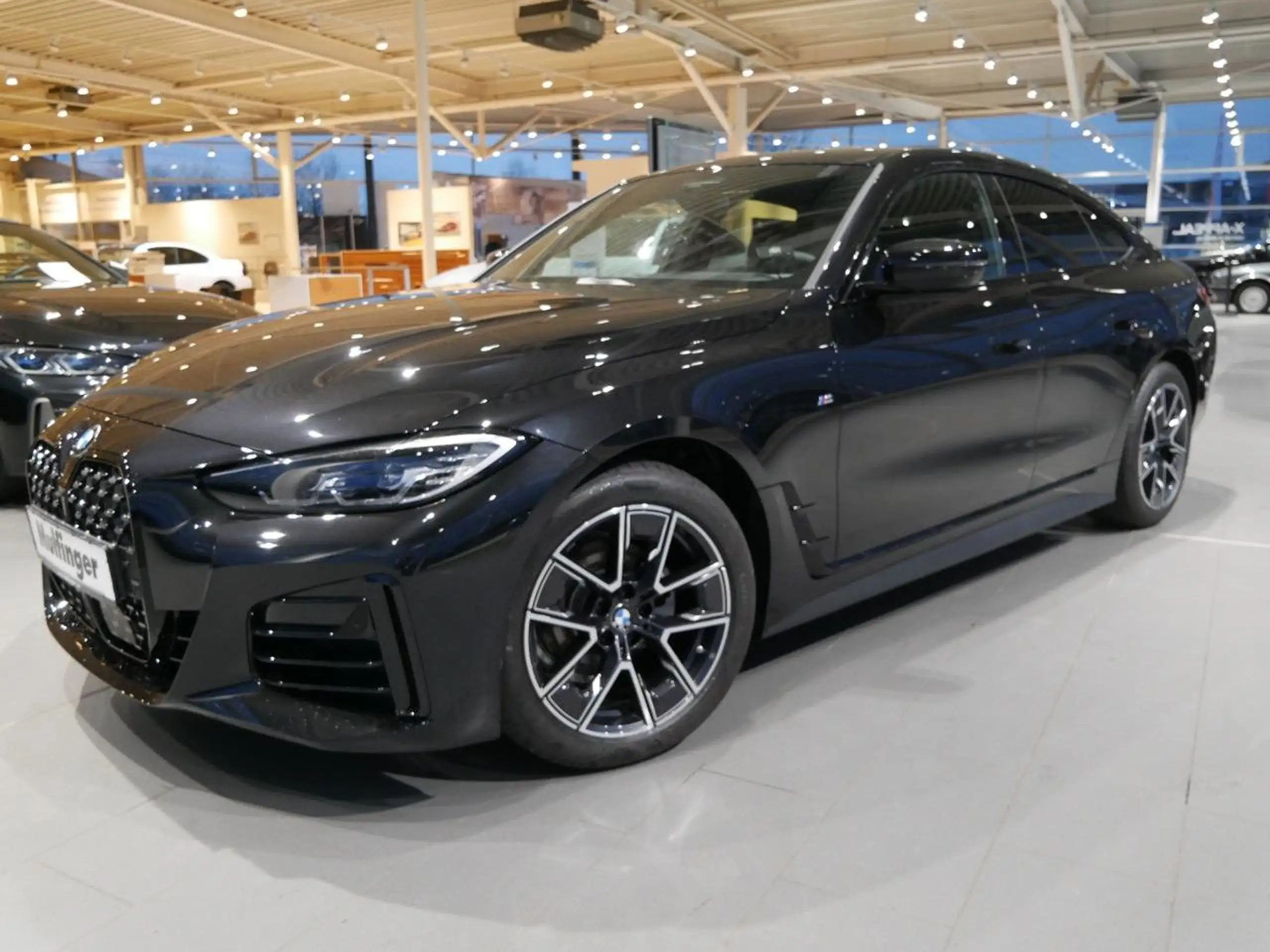 BMW - 420