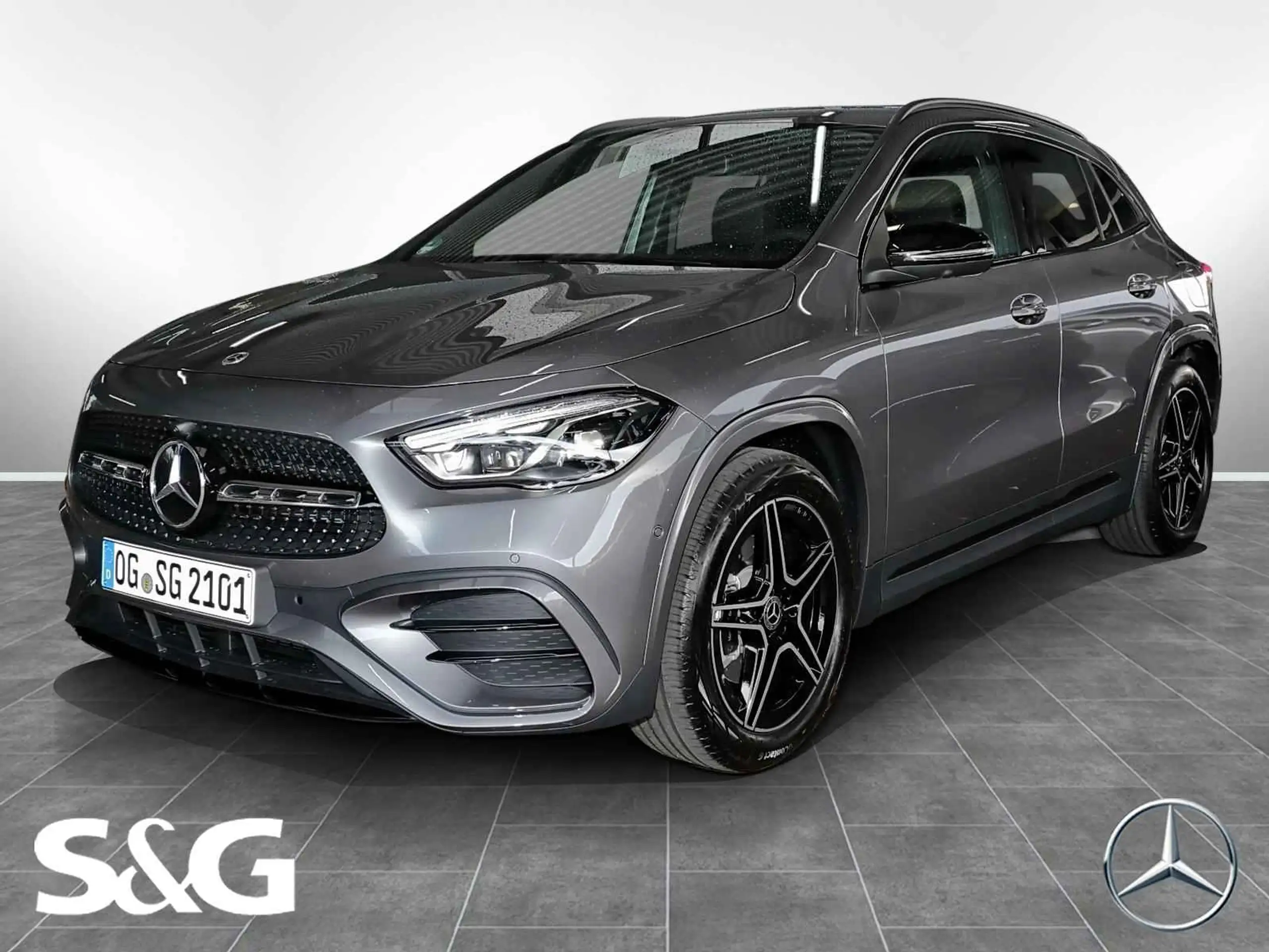 Mercedes-Benz - GLA 200