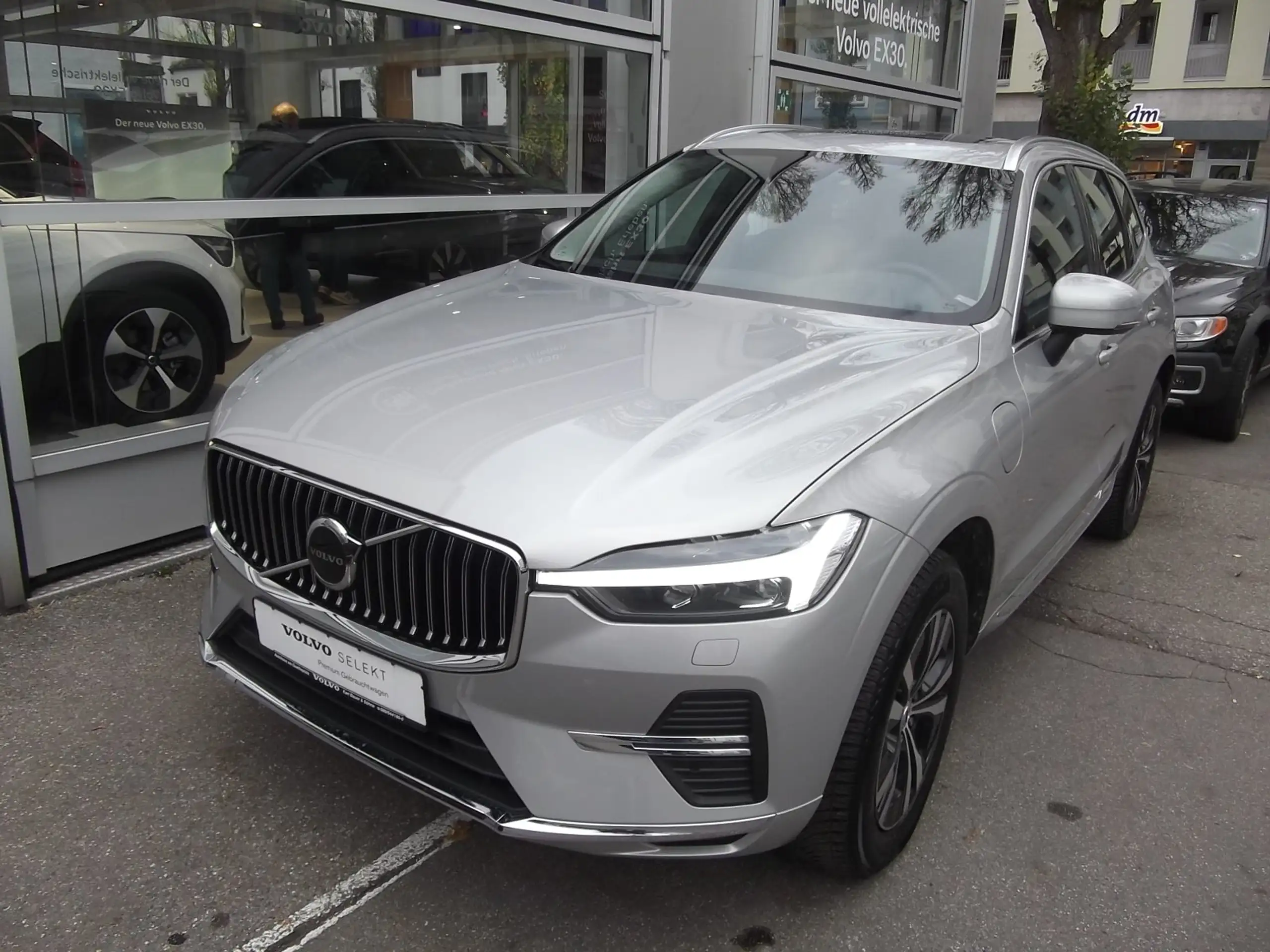 Volvo - XC60