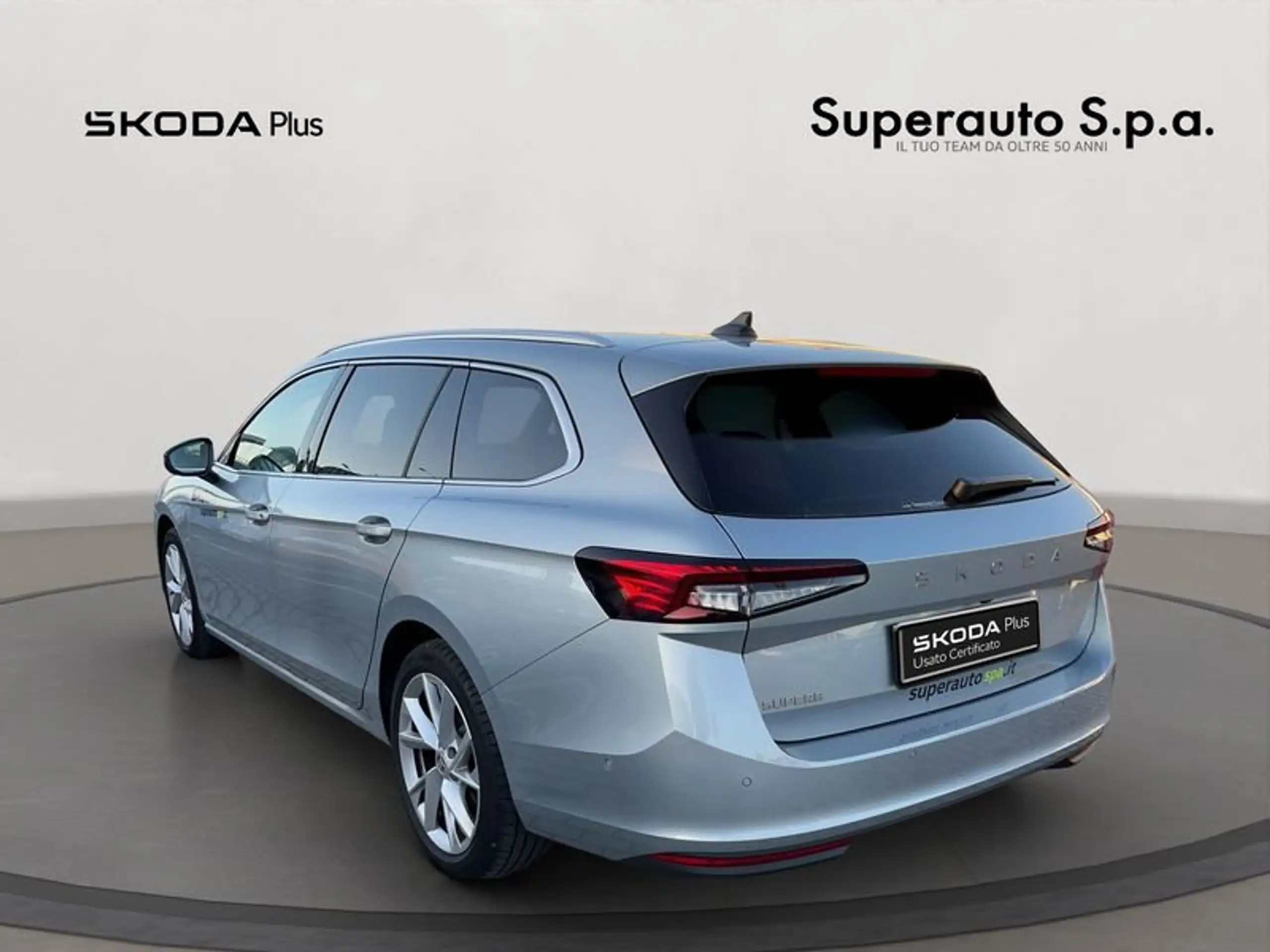 Skoda - Superb