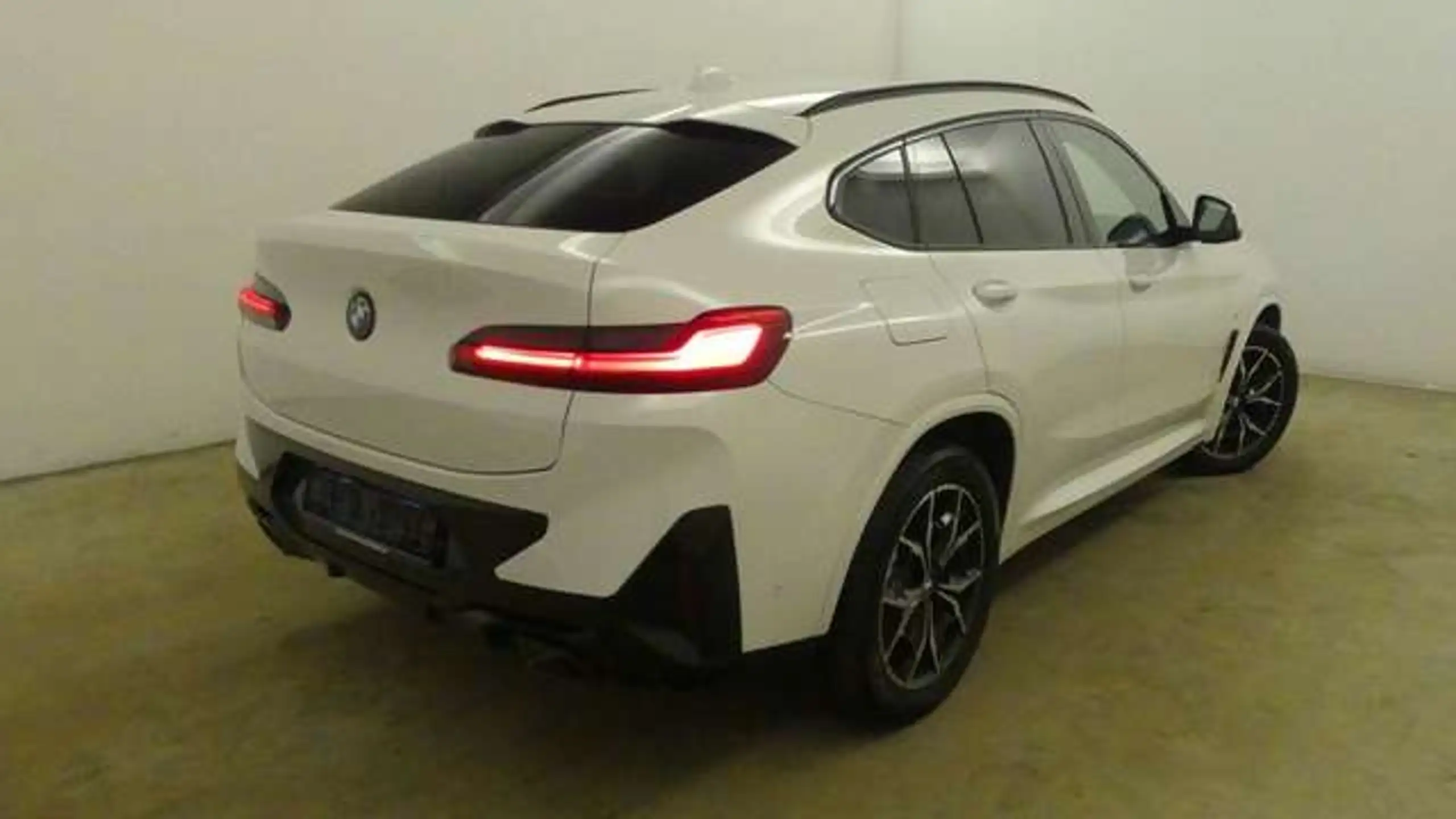 BMW - X4