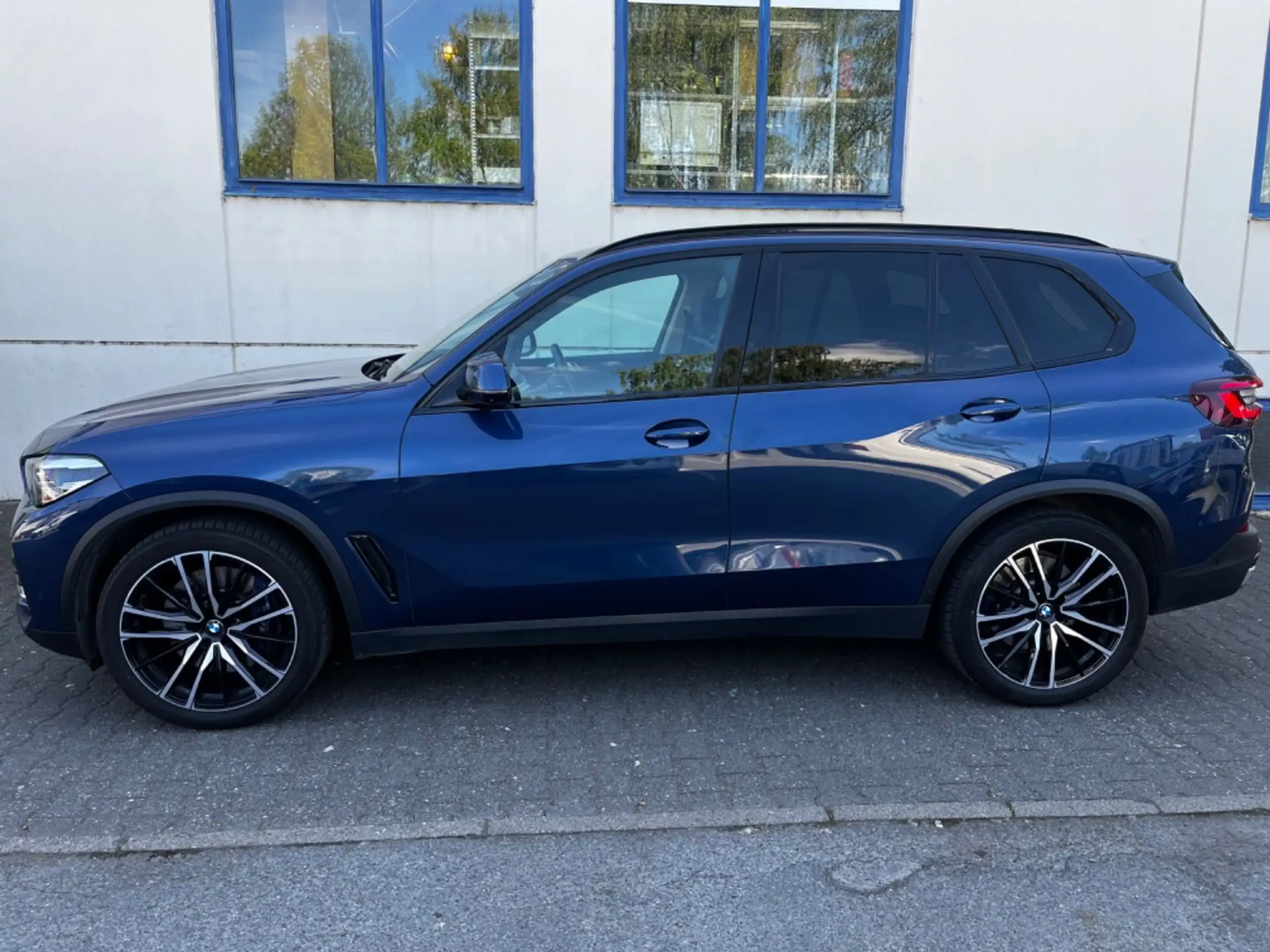 BMW - X5