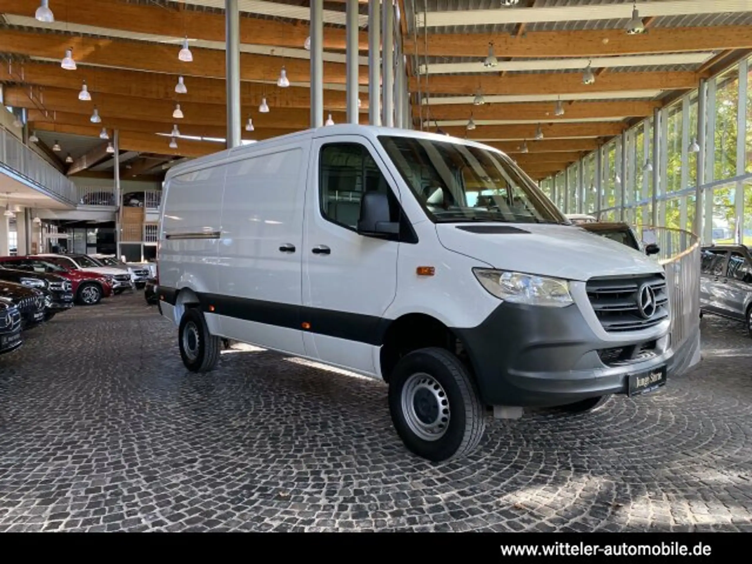 Mercedes-Benz - Sprinter