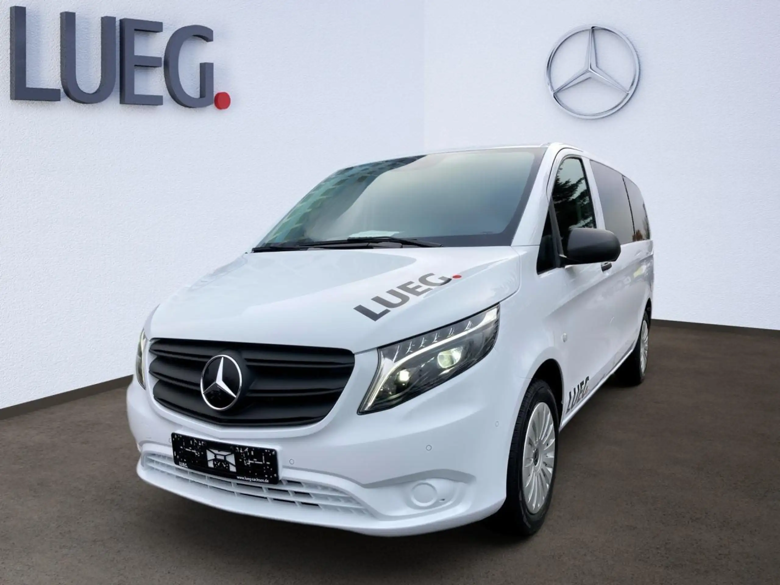 Mercedes-Benz - Vito