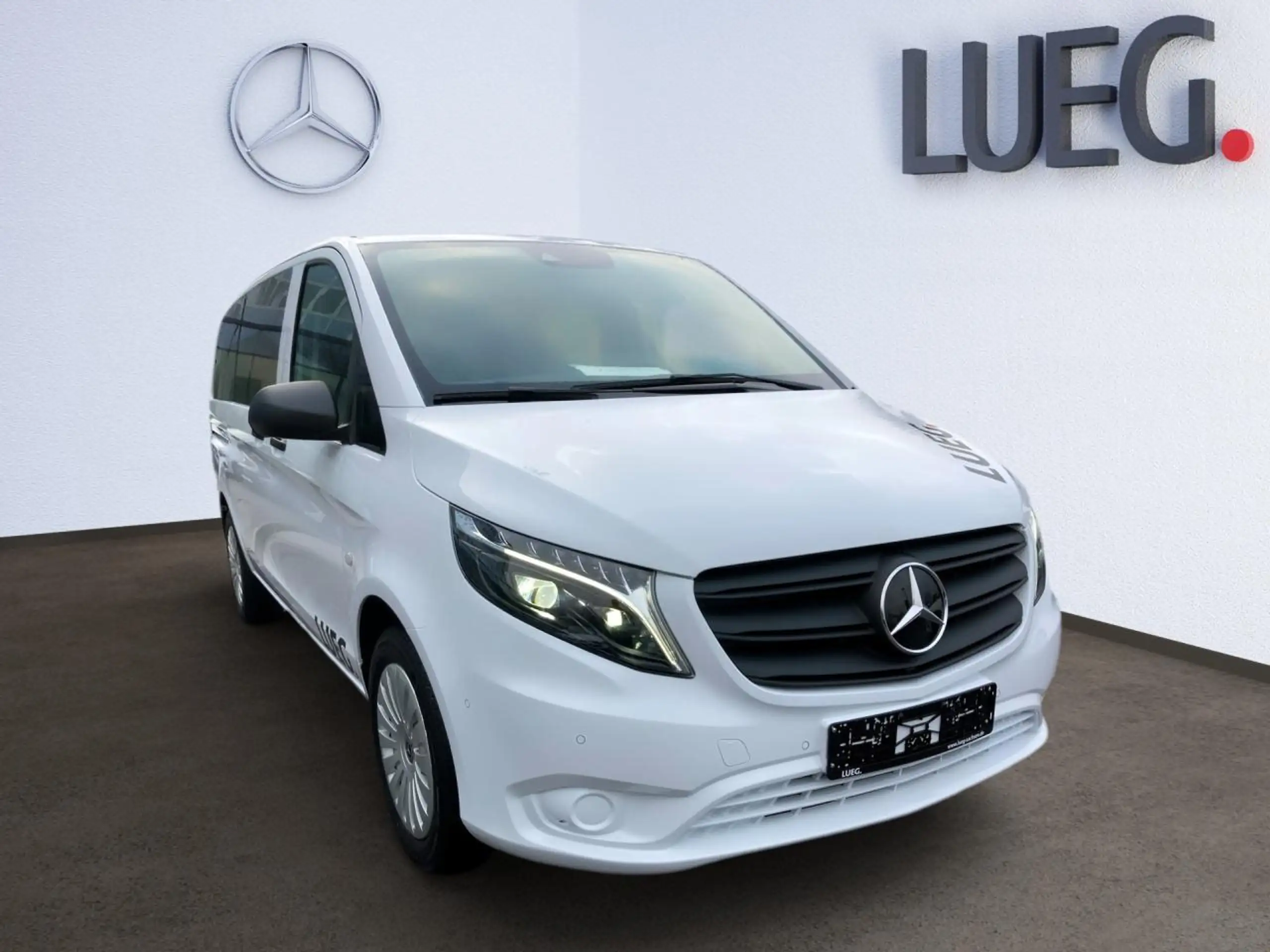 Mercedes-Benz - Vito