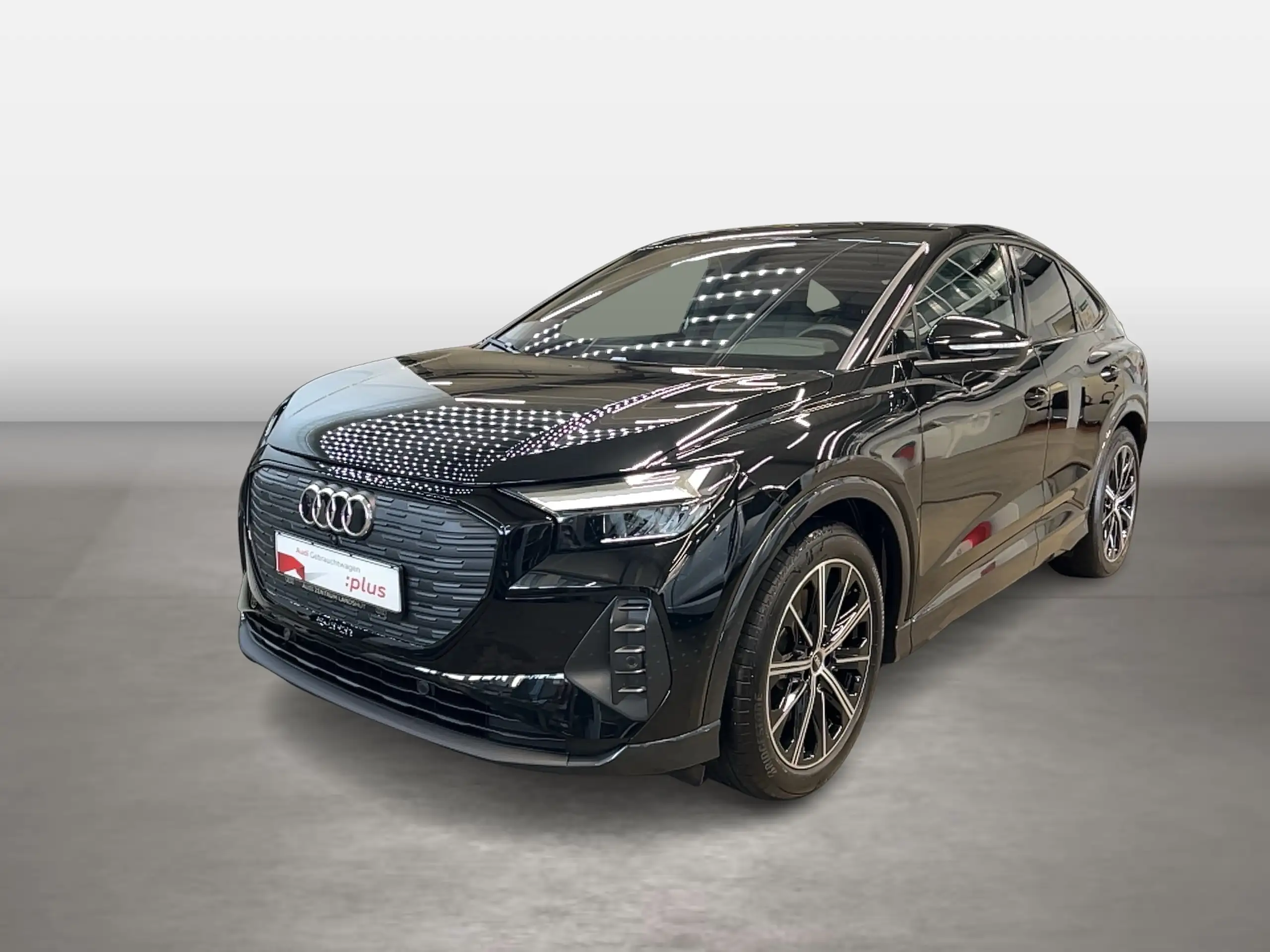 Audi - Q4 e-tron