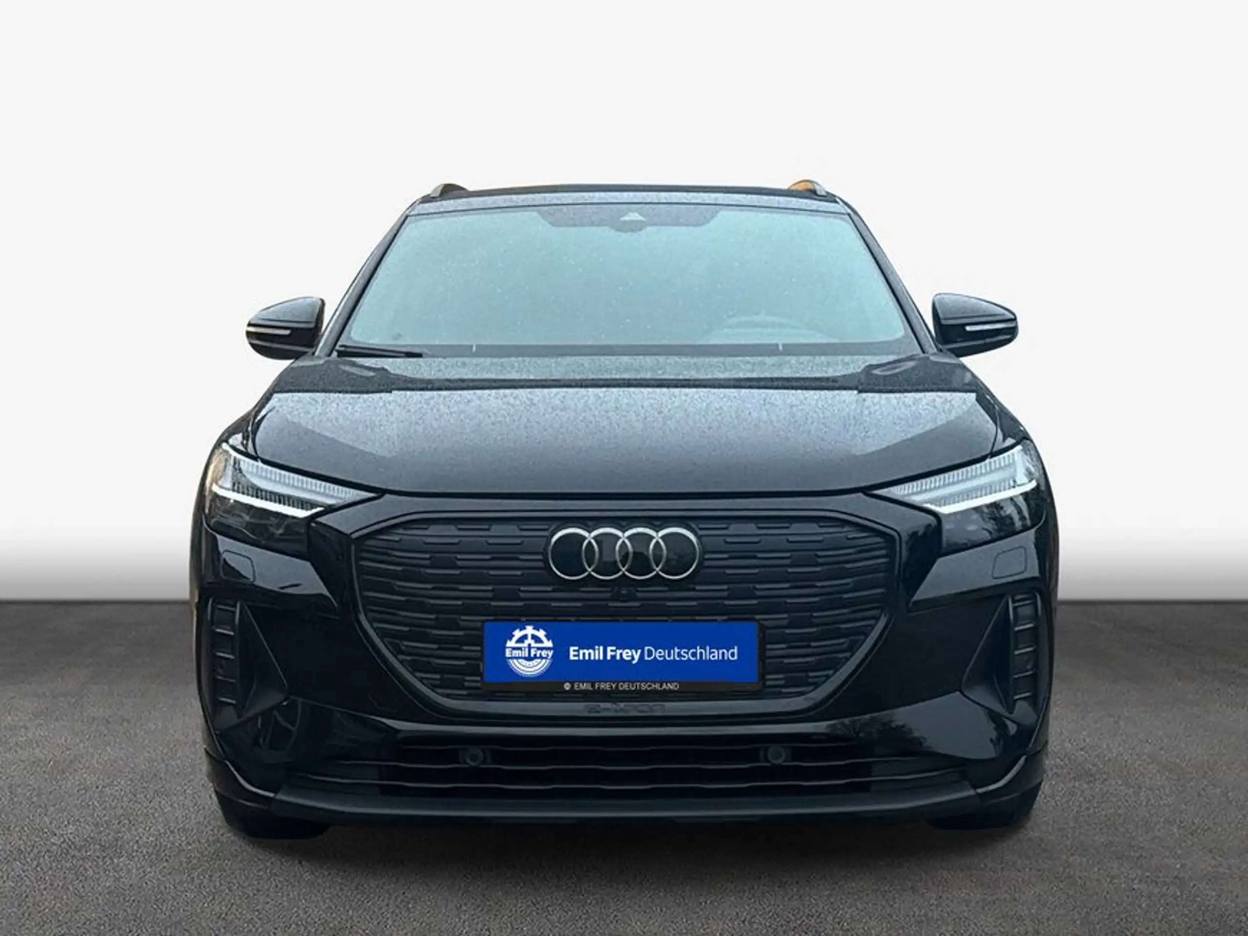 Audi - Q4 e-tron