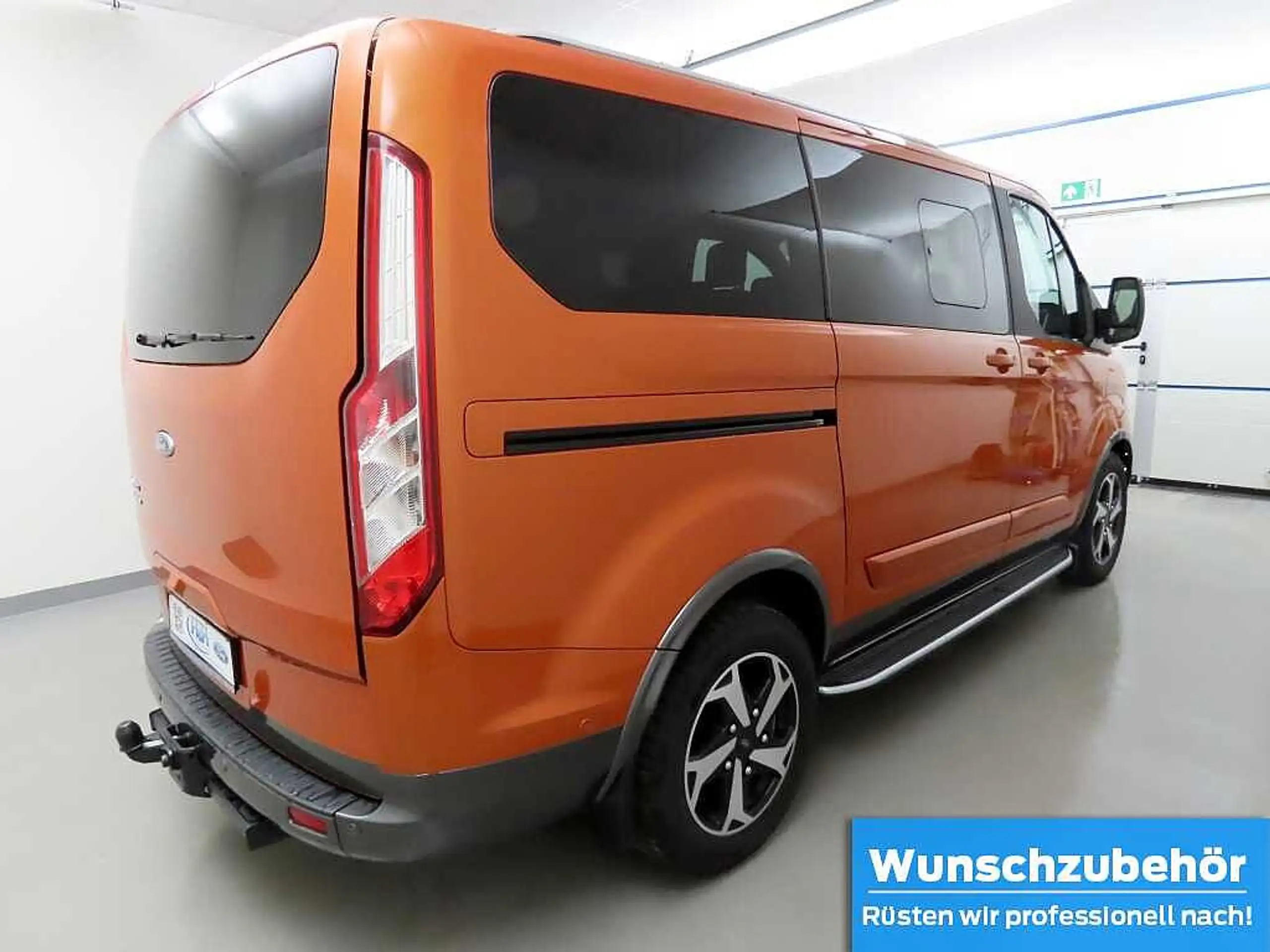 Ford - Tourneo Custom