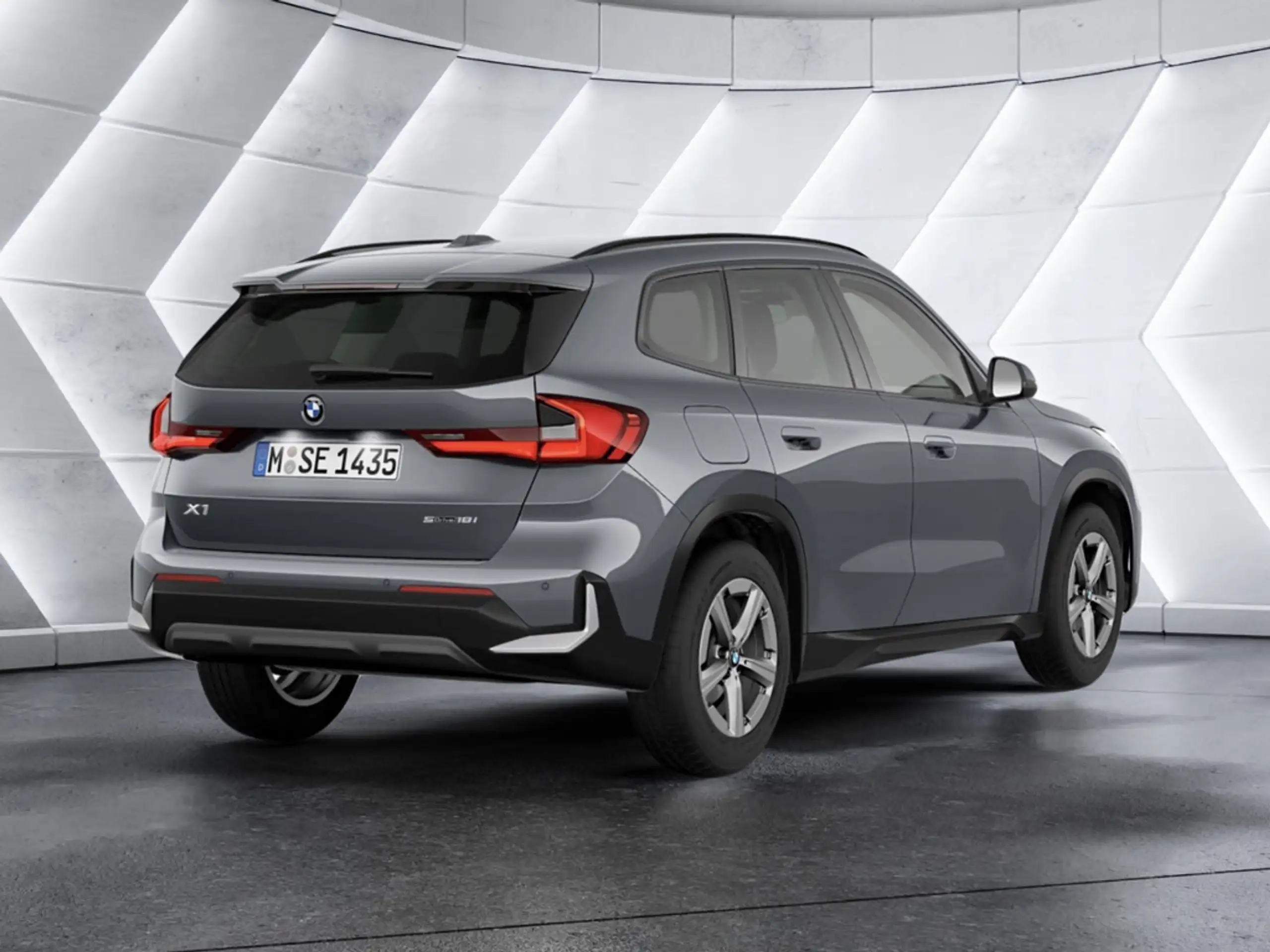 BMW - X1