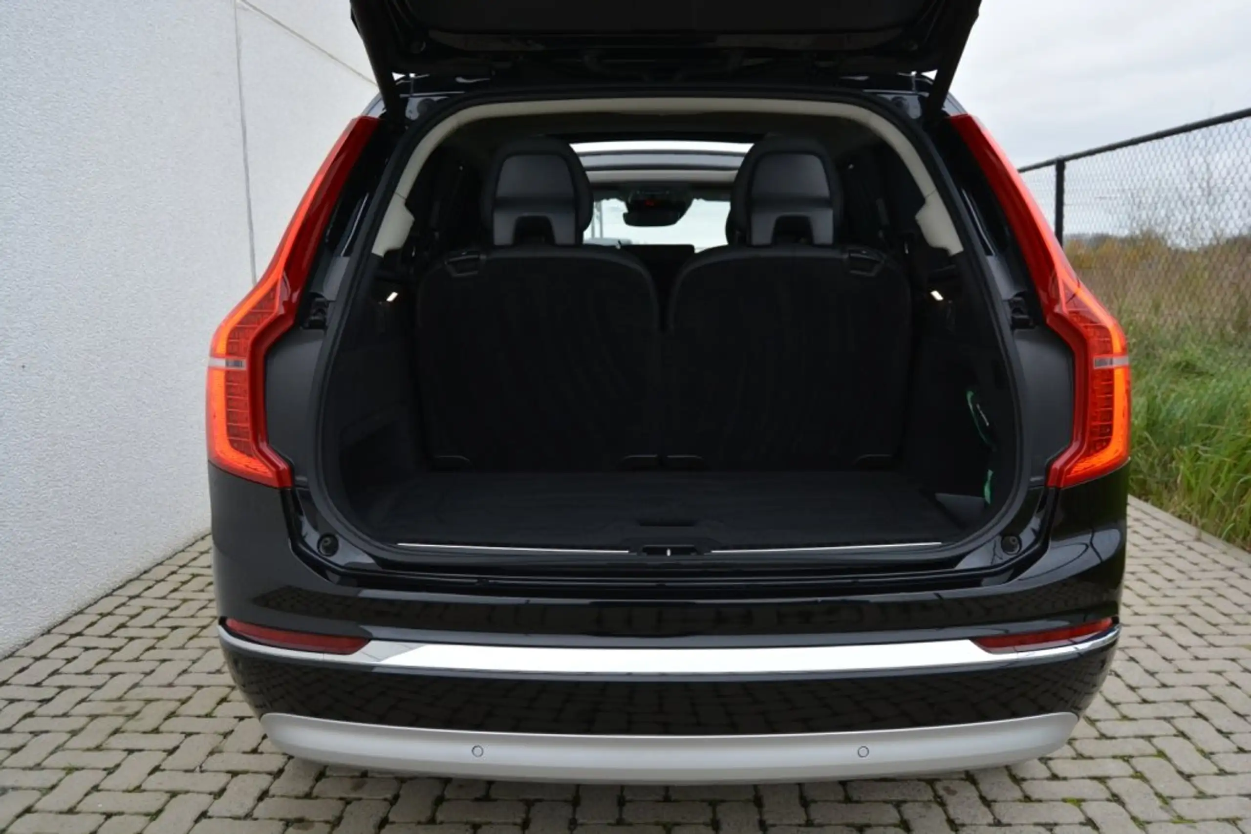 Volvo - XC90