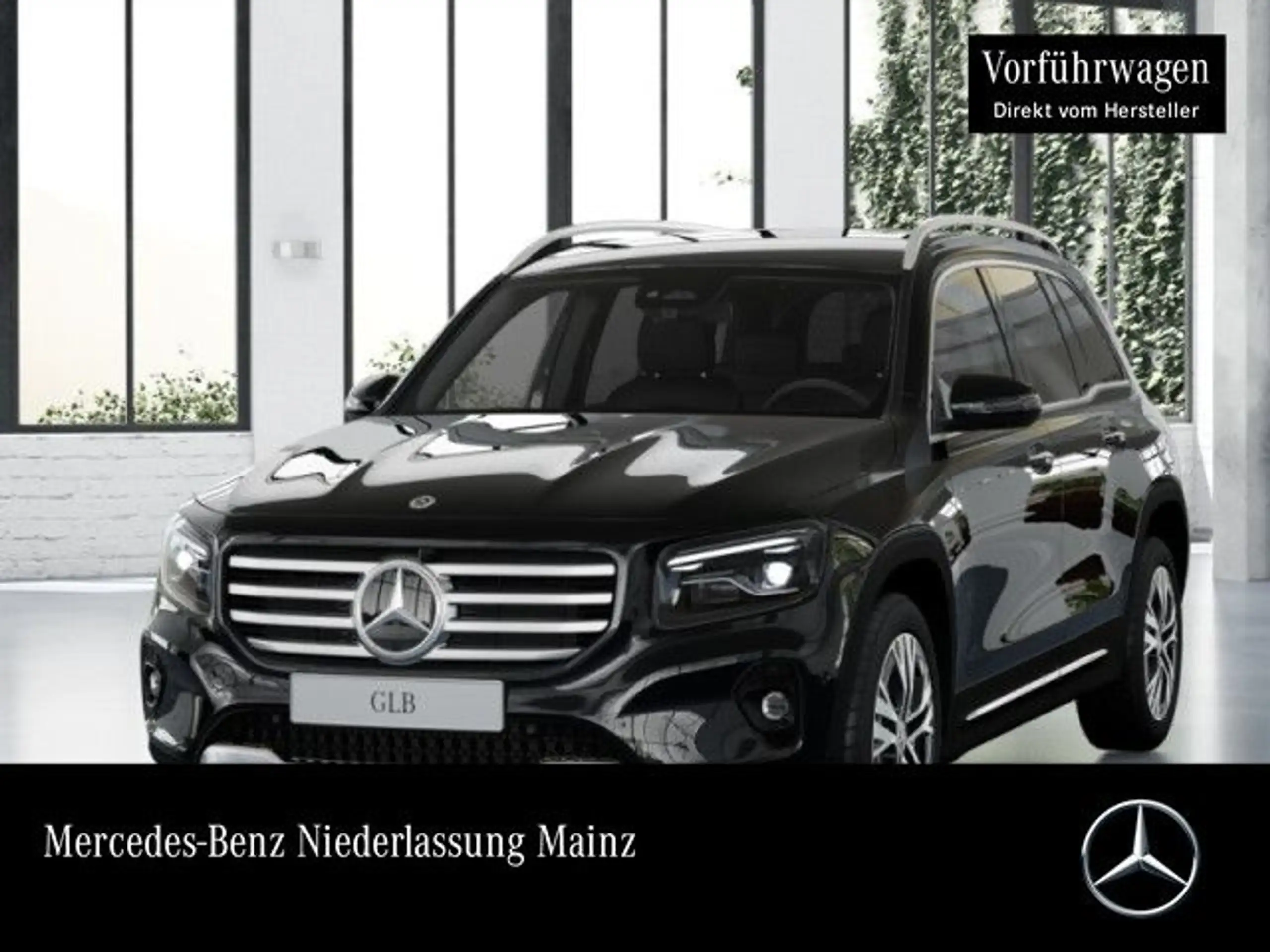 Mercedes-Benz - GLB 200