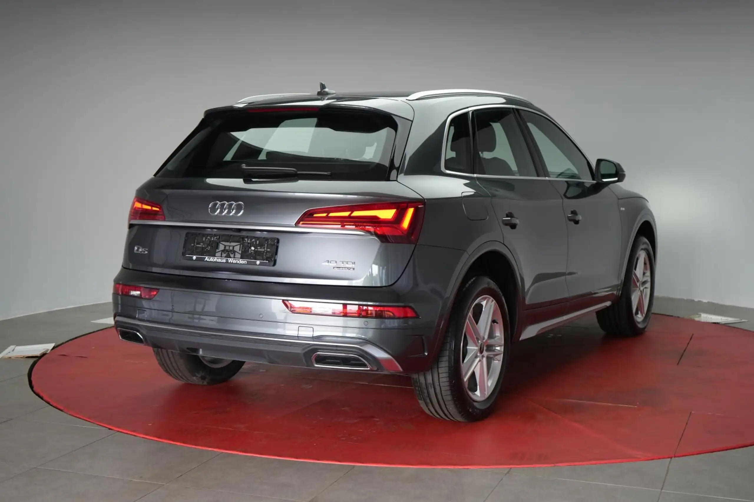 Audi - Q5