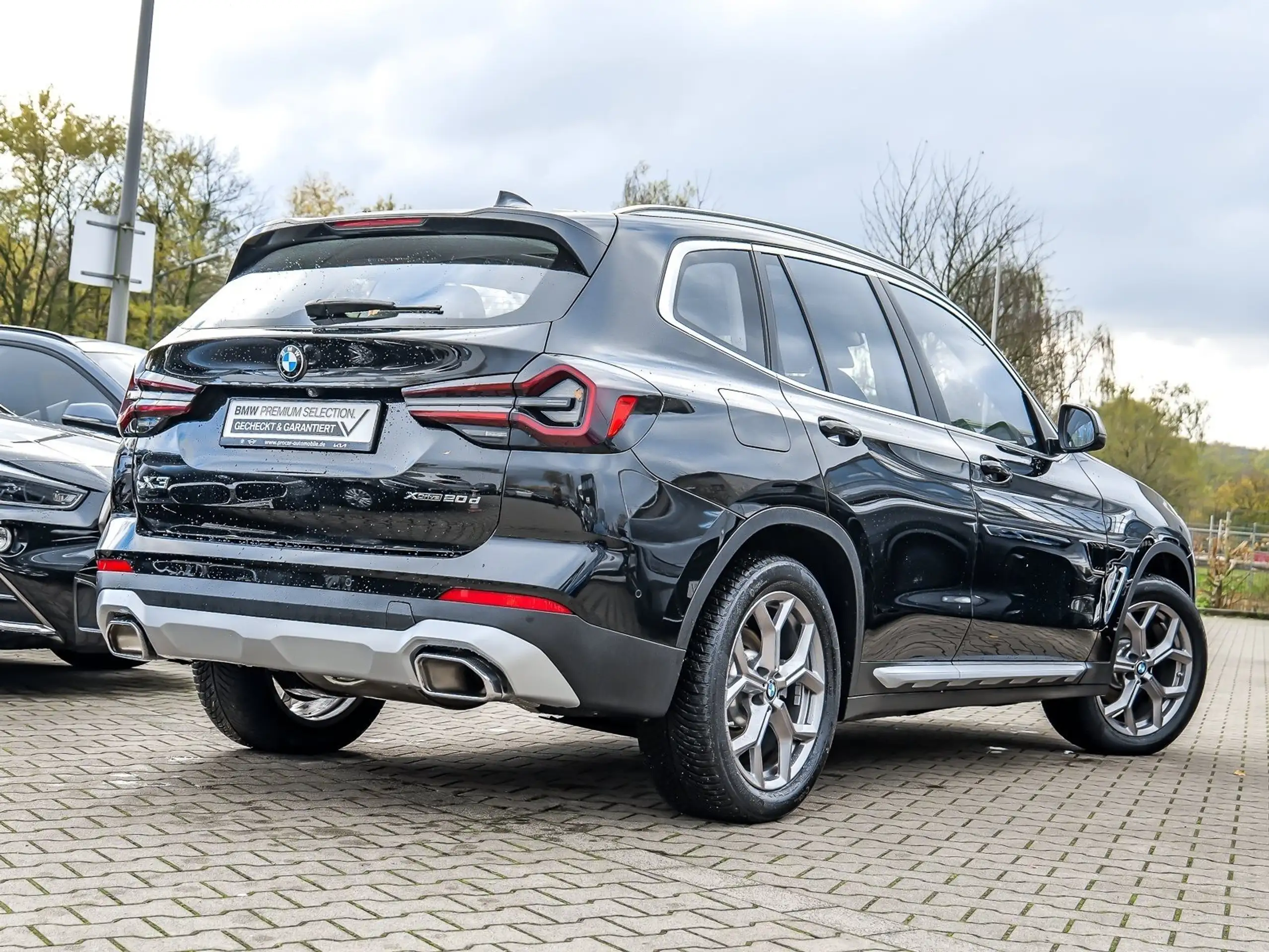 BMW - X3