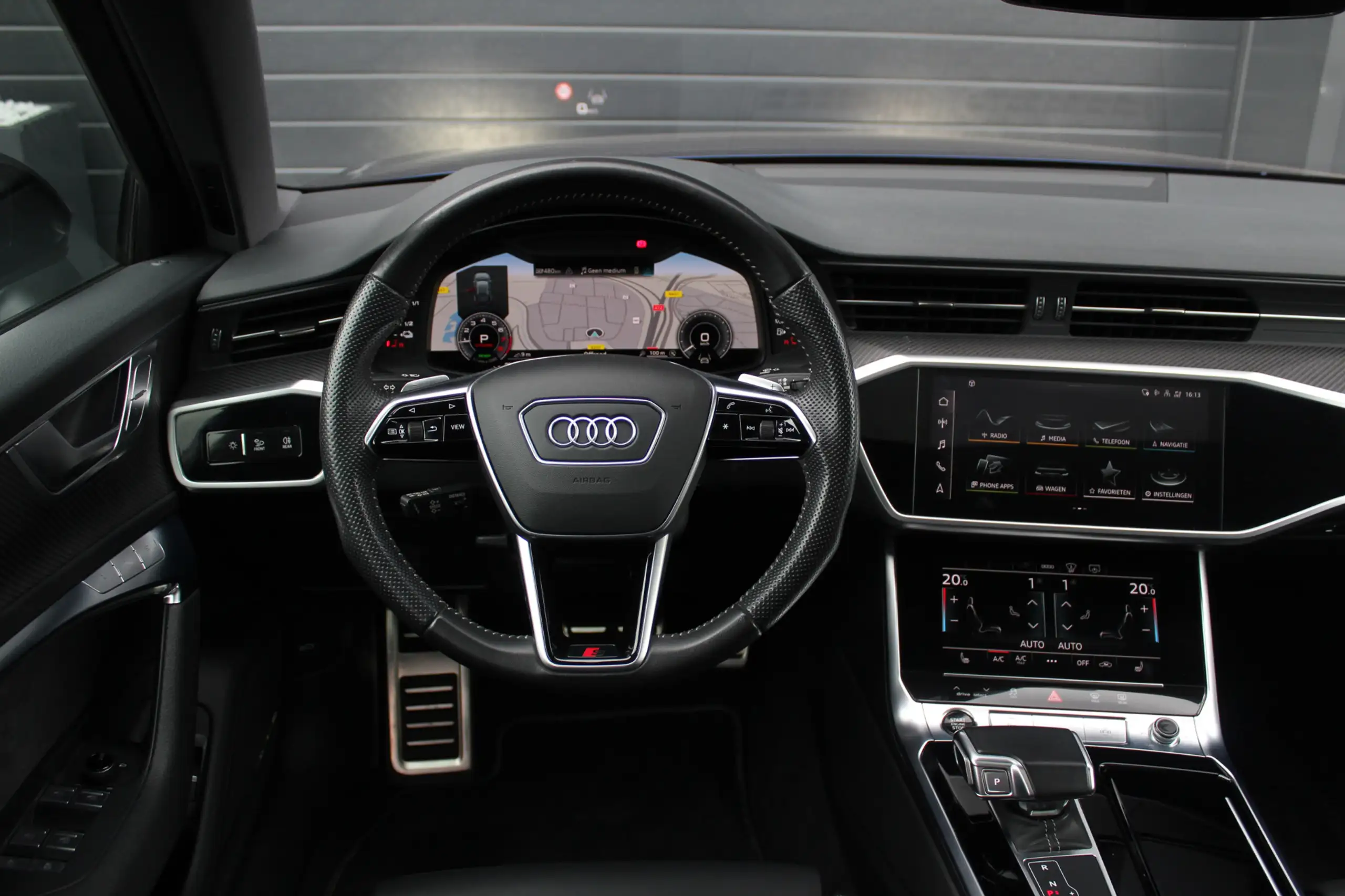 Audi - A6