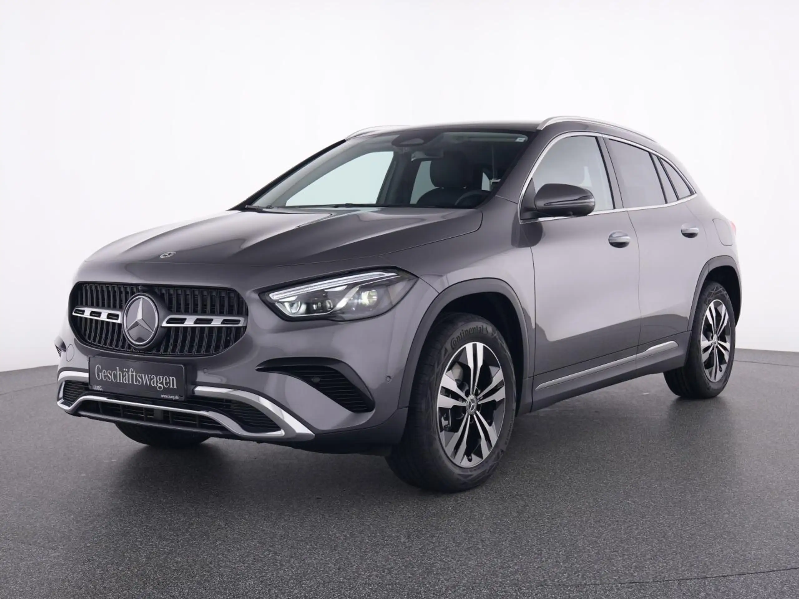 Mercedes-Benz - GLA 250