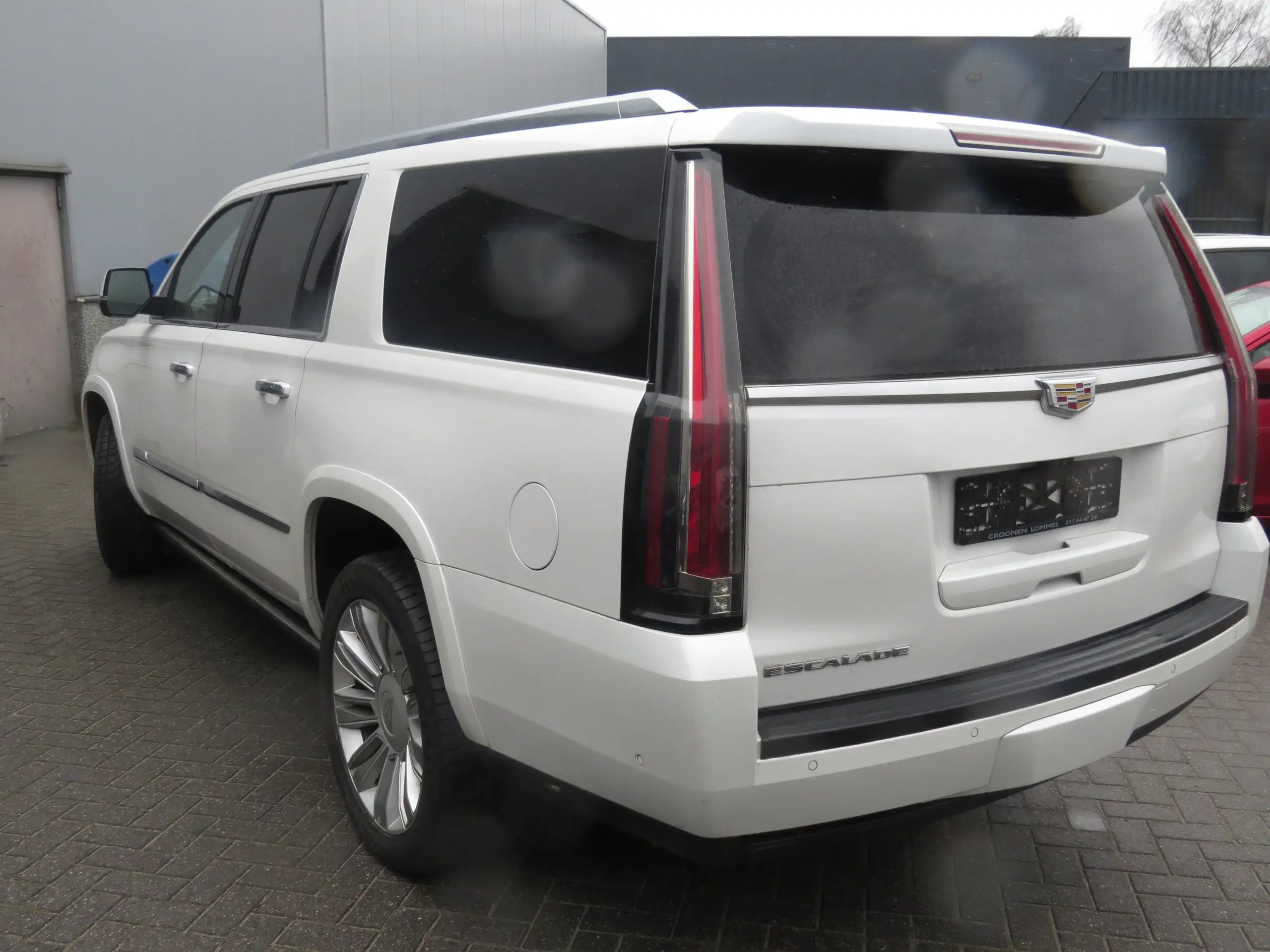 Cadillac - Escalade