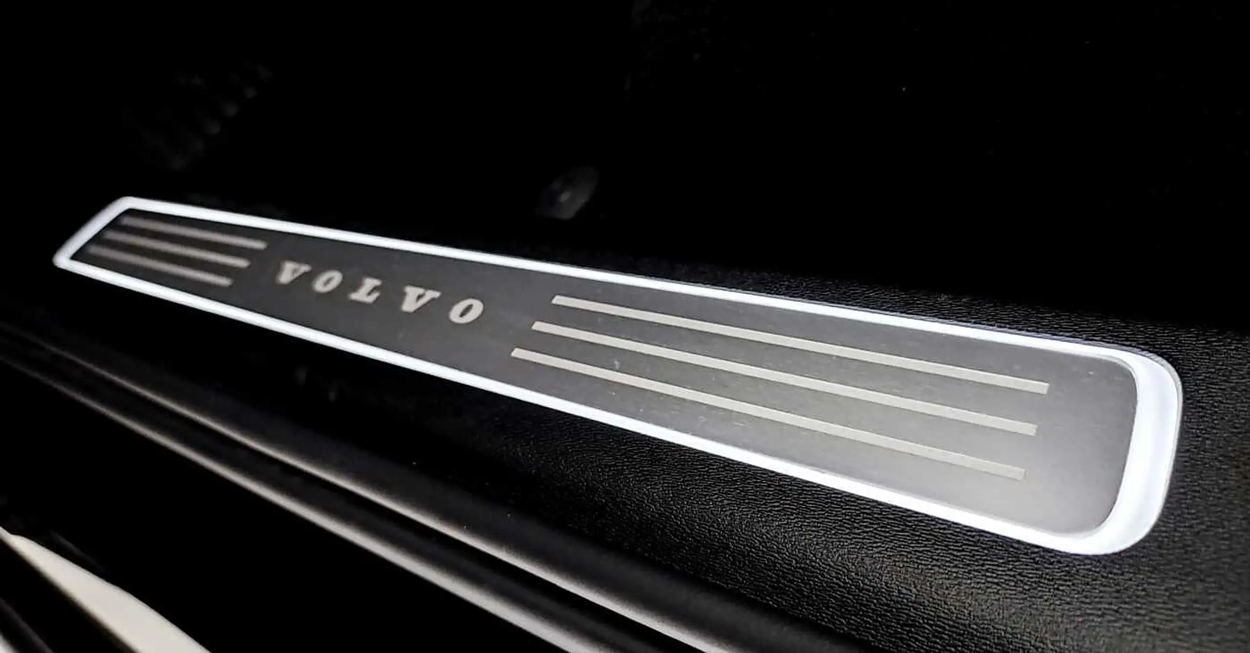 Volvo - XC90