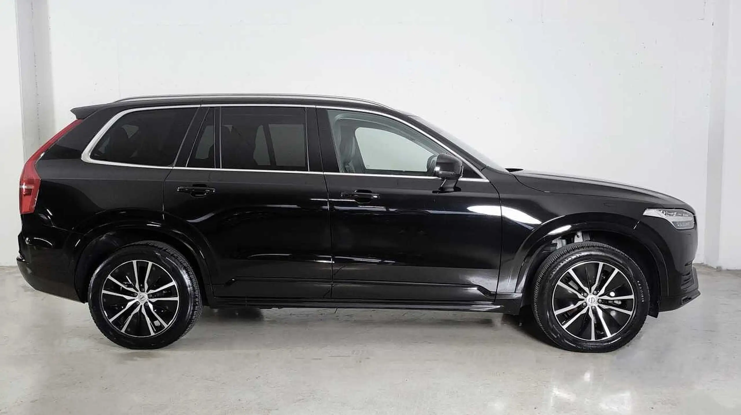 Volvo - XC90