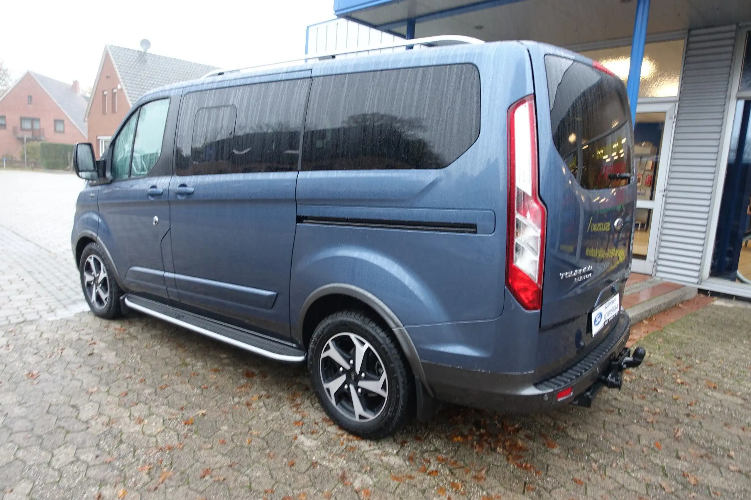 Ford - Tourneo Custom