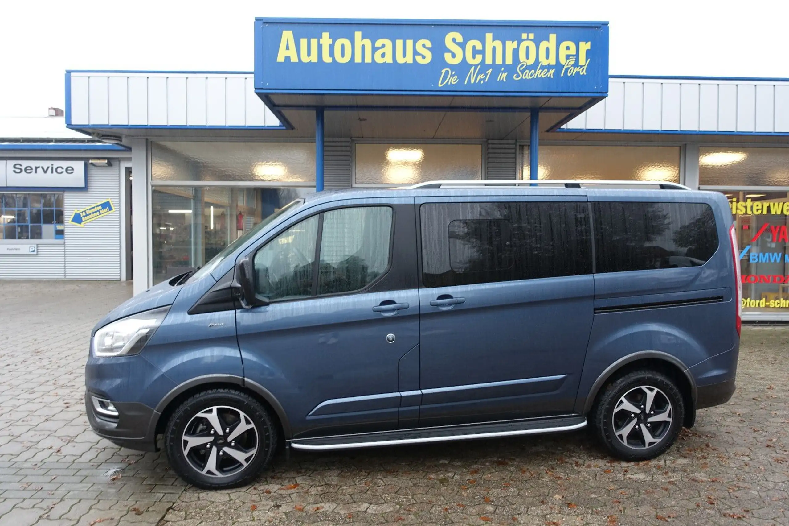 Ford - Tourneo Custom