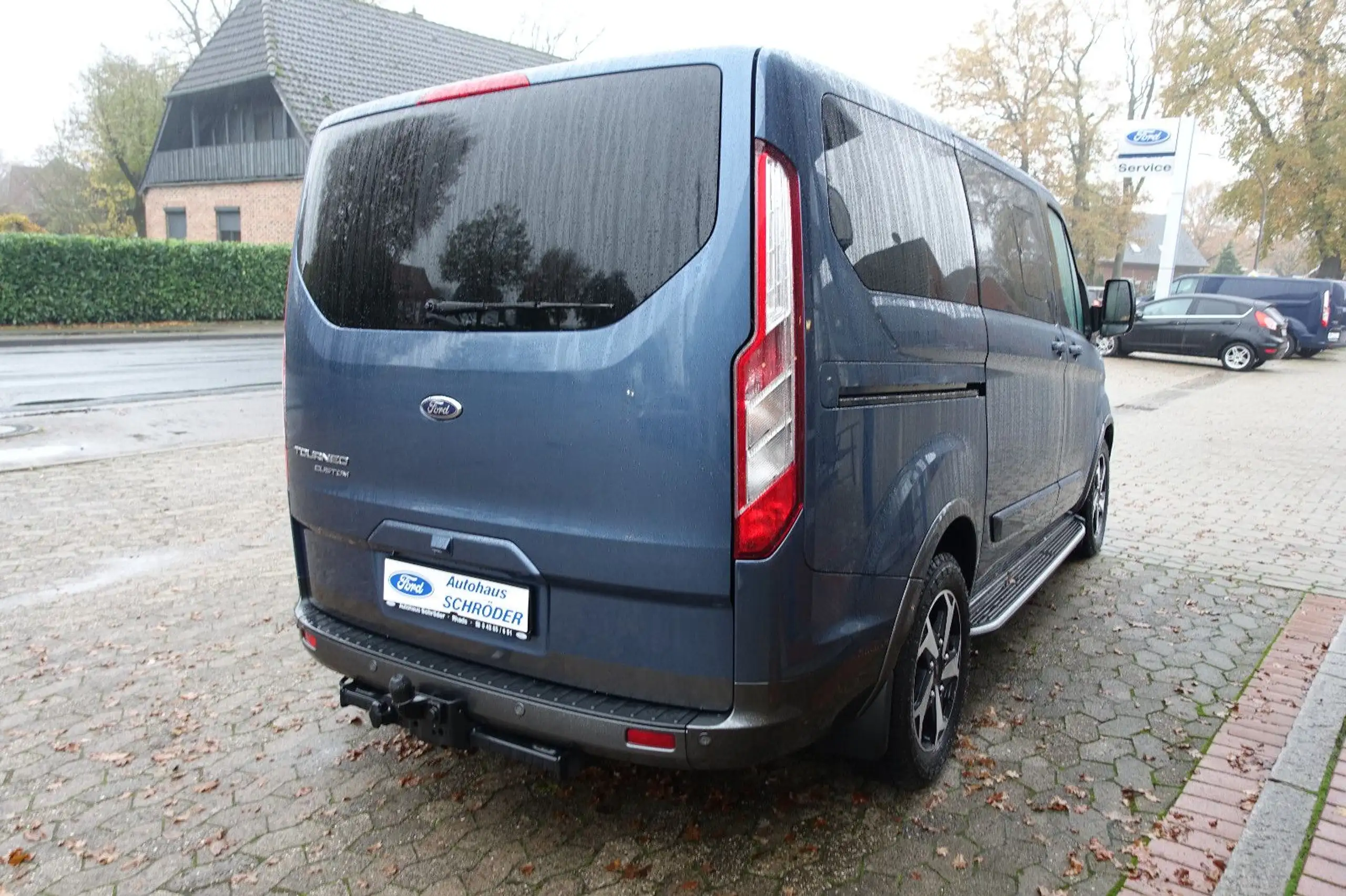 Ford - Tourneo Custom