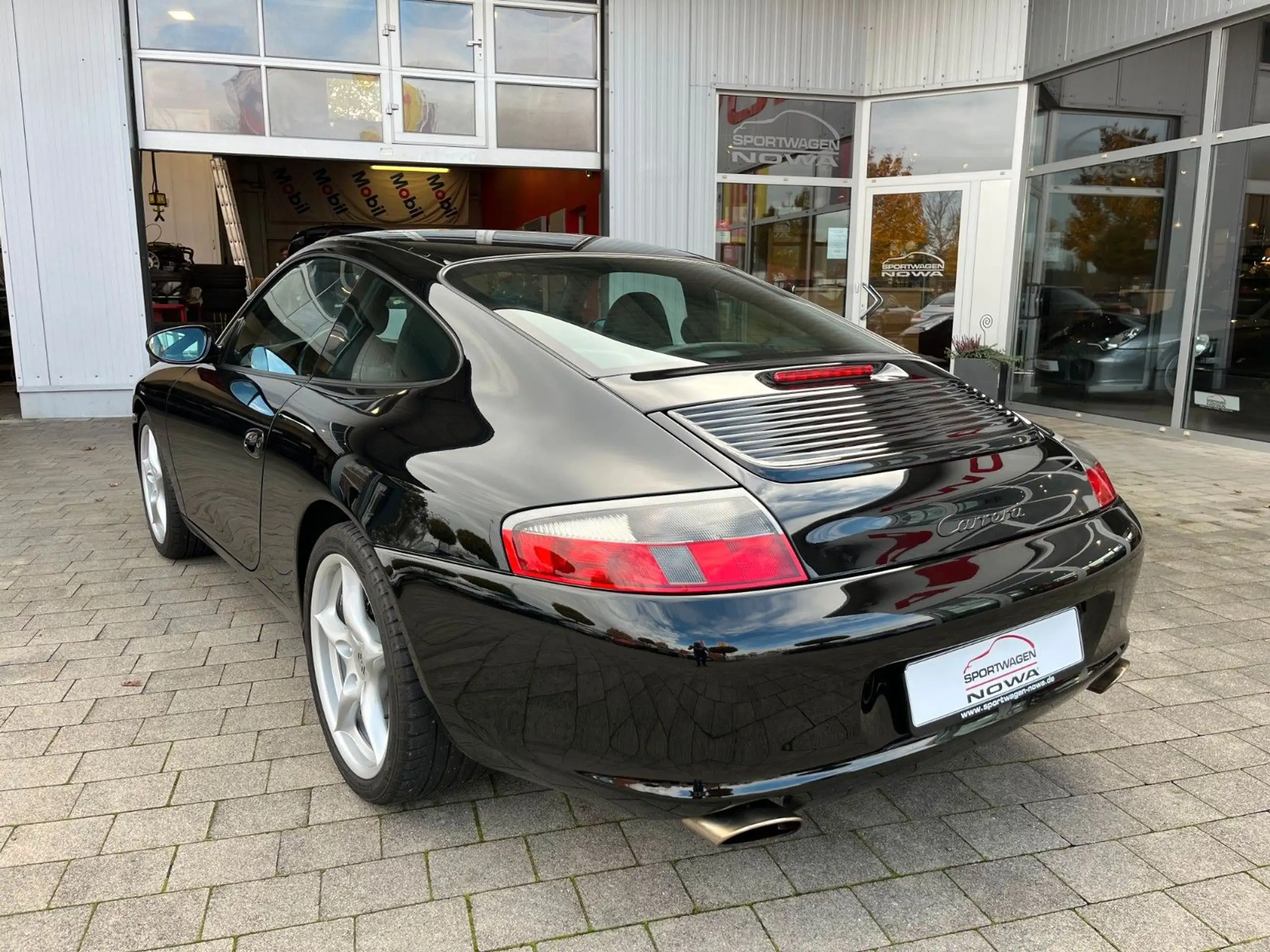 Porsche - 996