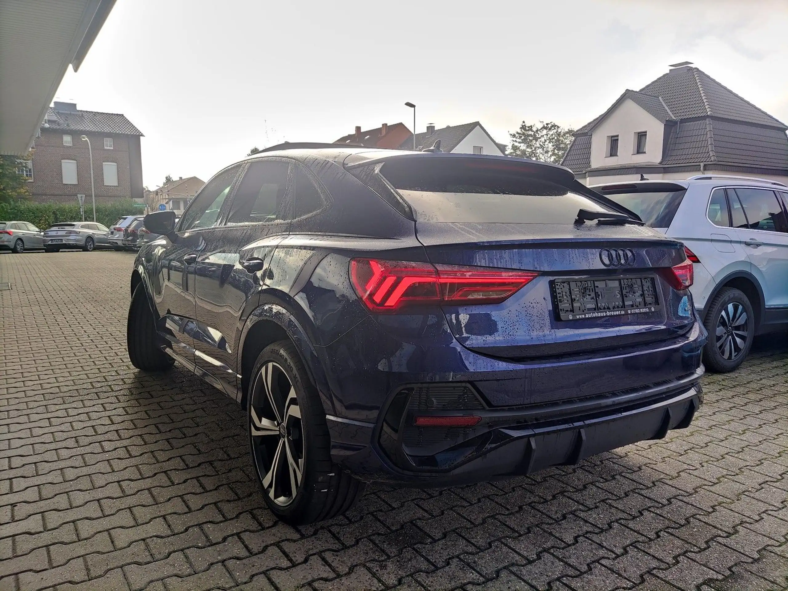 Audi - Q3