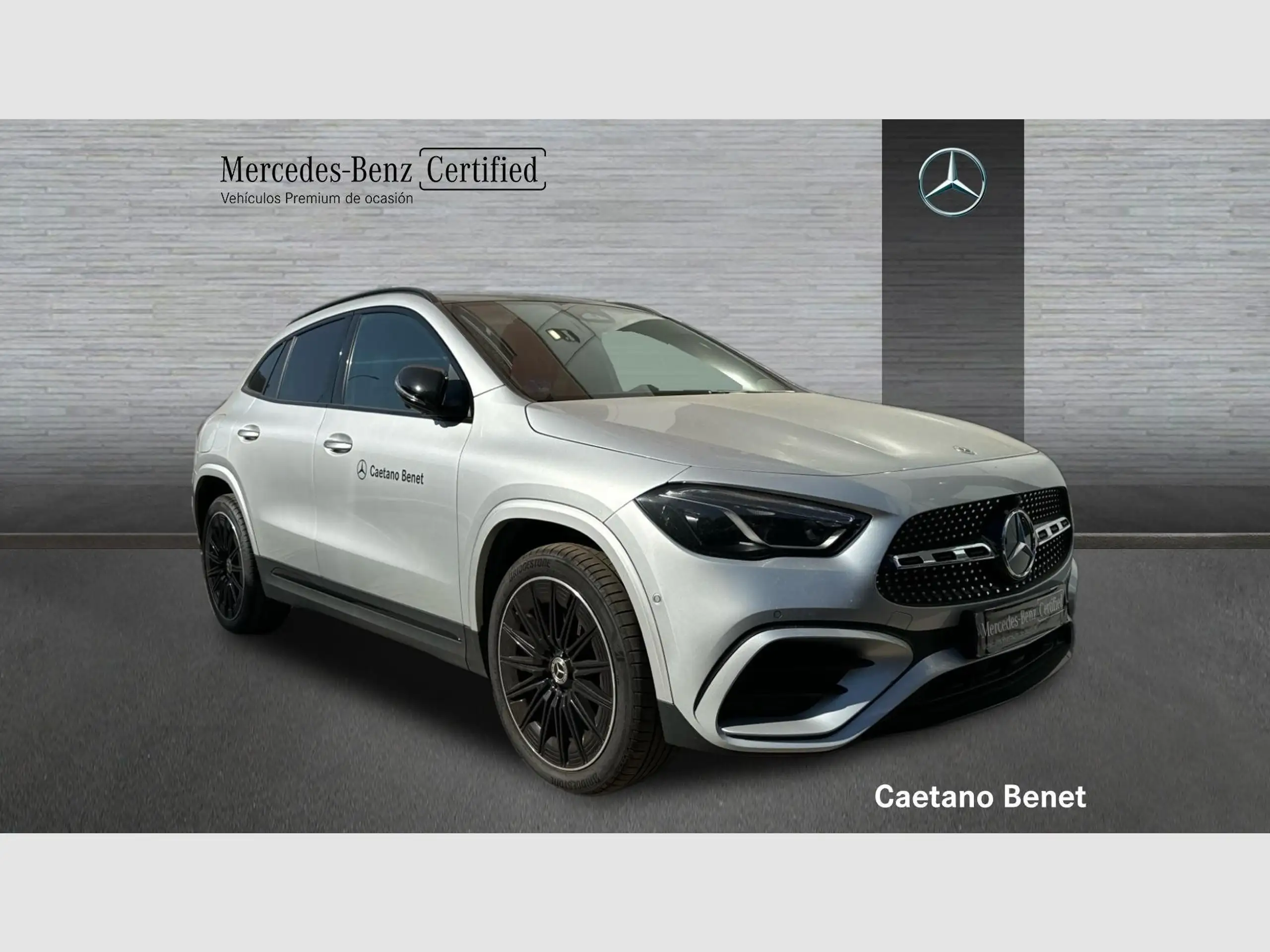 Mercedes-Benz - GLA 250