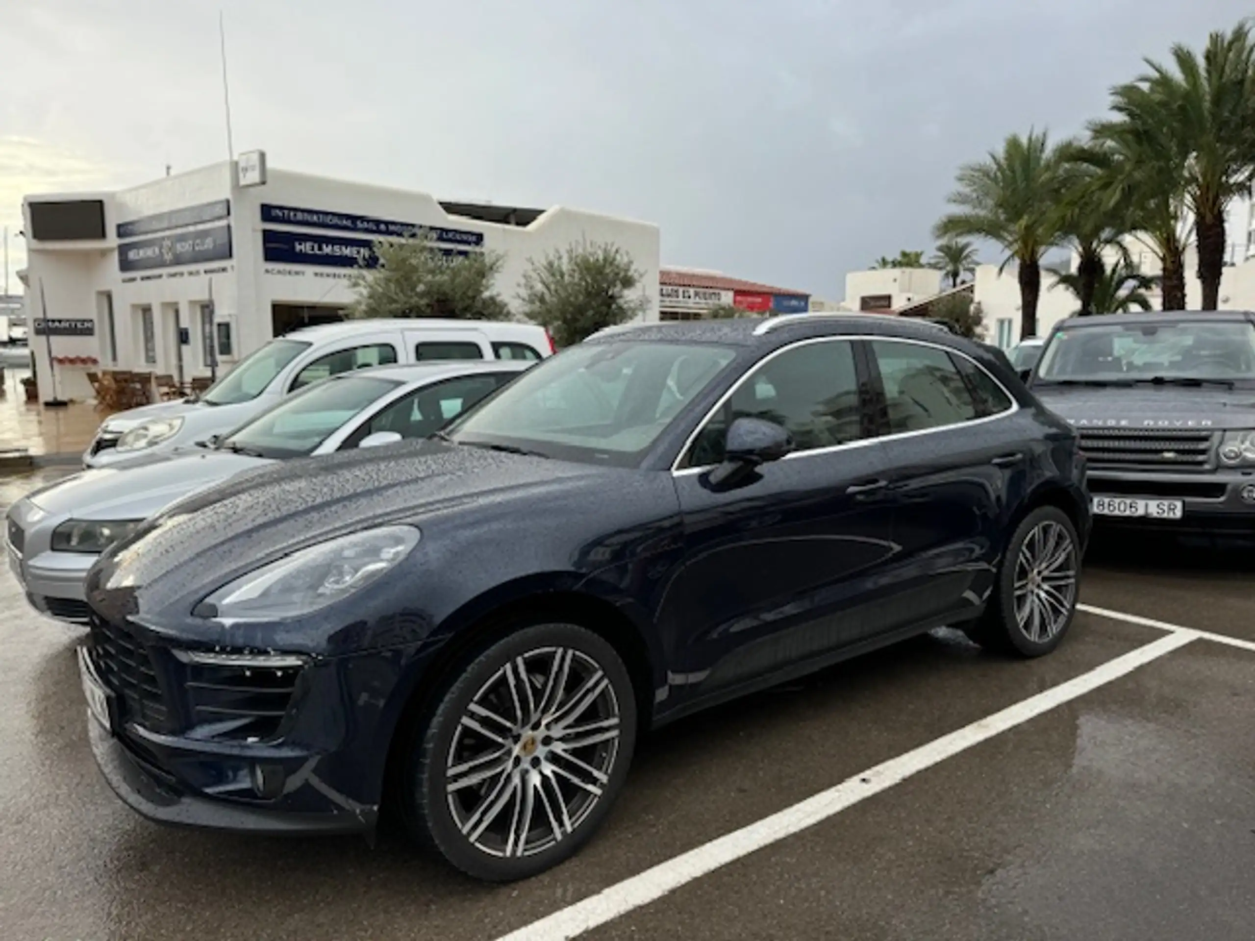 Porsche - Macan