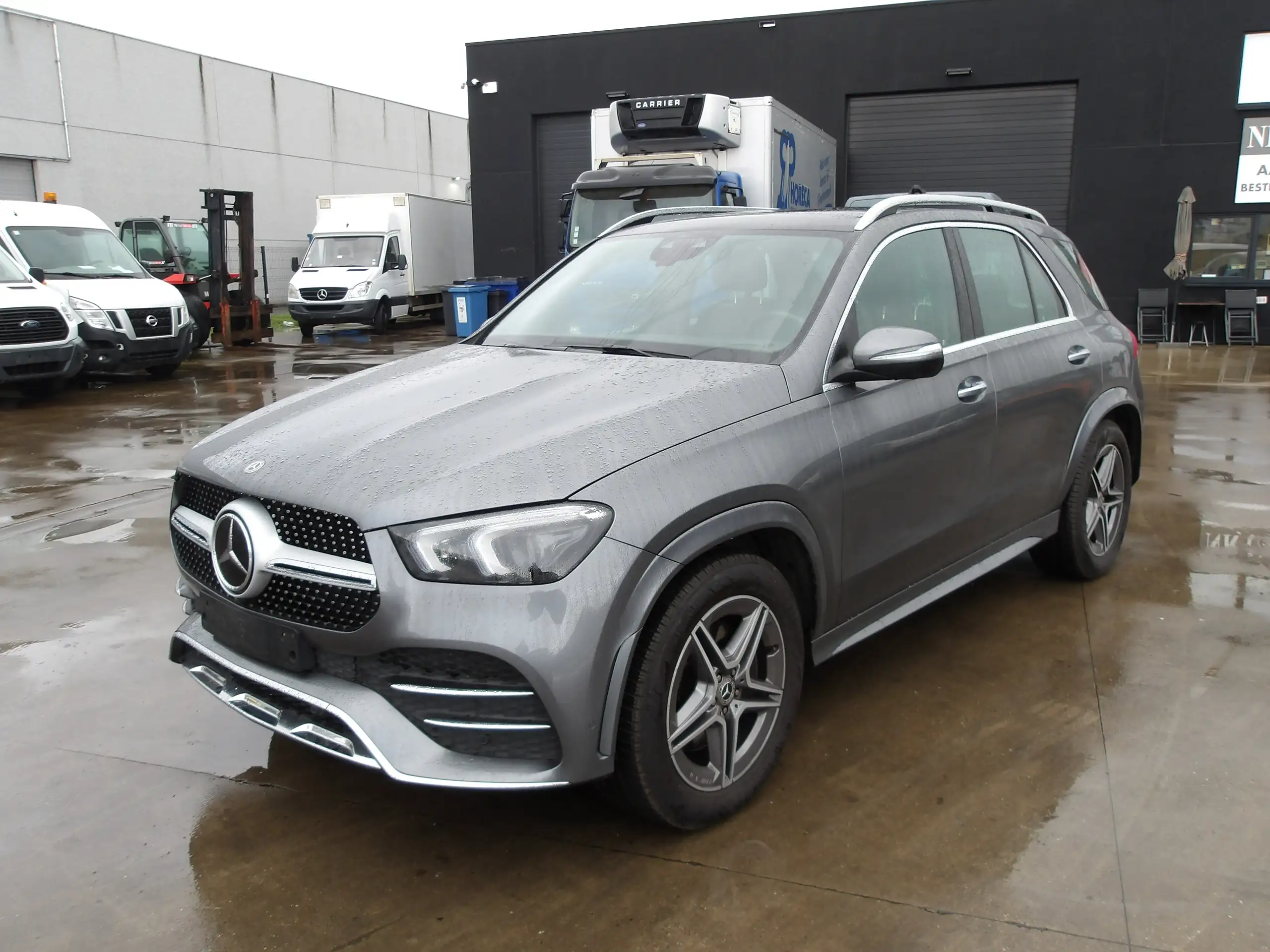 Mercedes-Benz - GLE 300