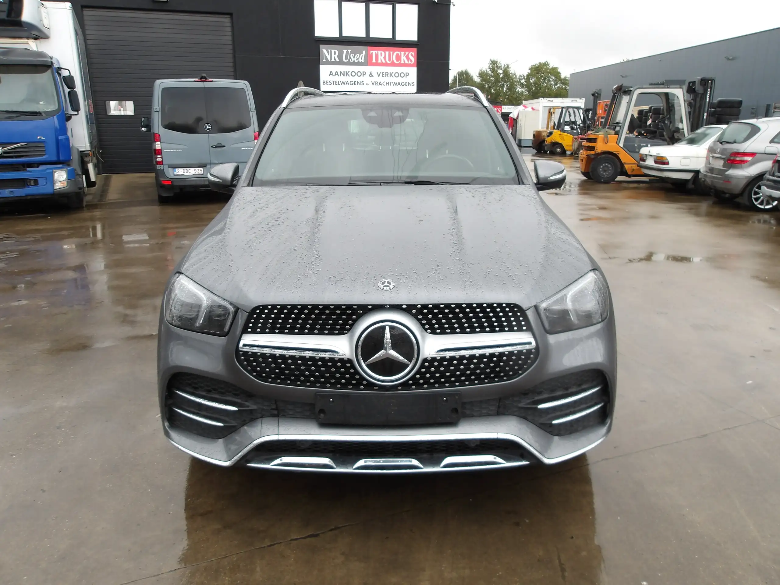 Mercedes-Benz - GLE 300