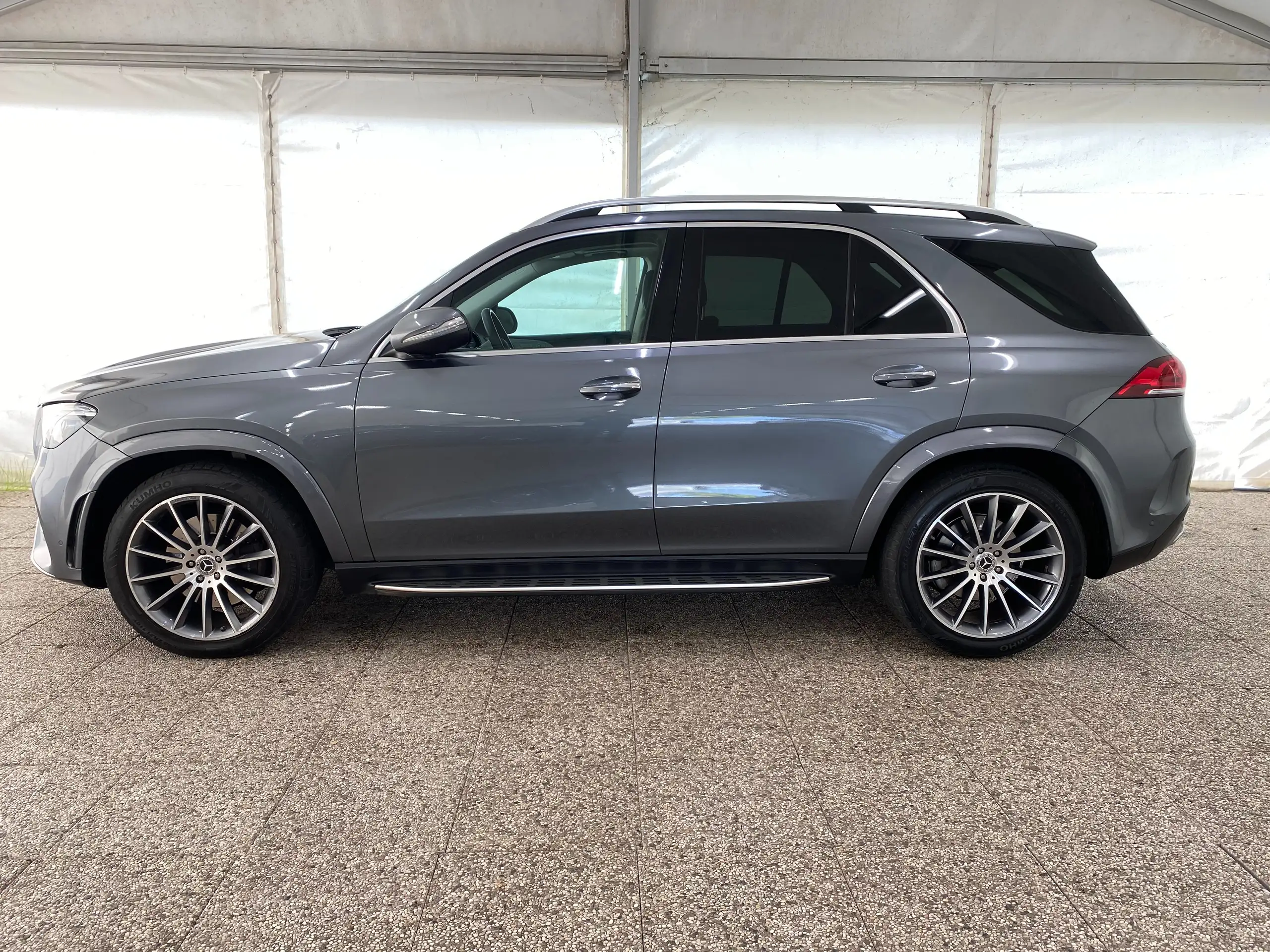 Mercedes-Benz - GLE 300