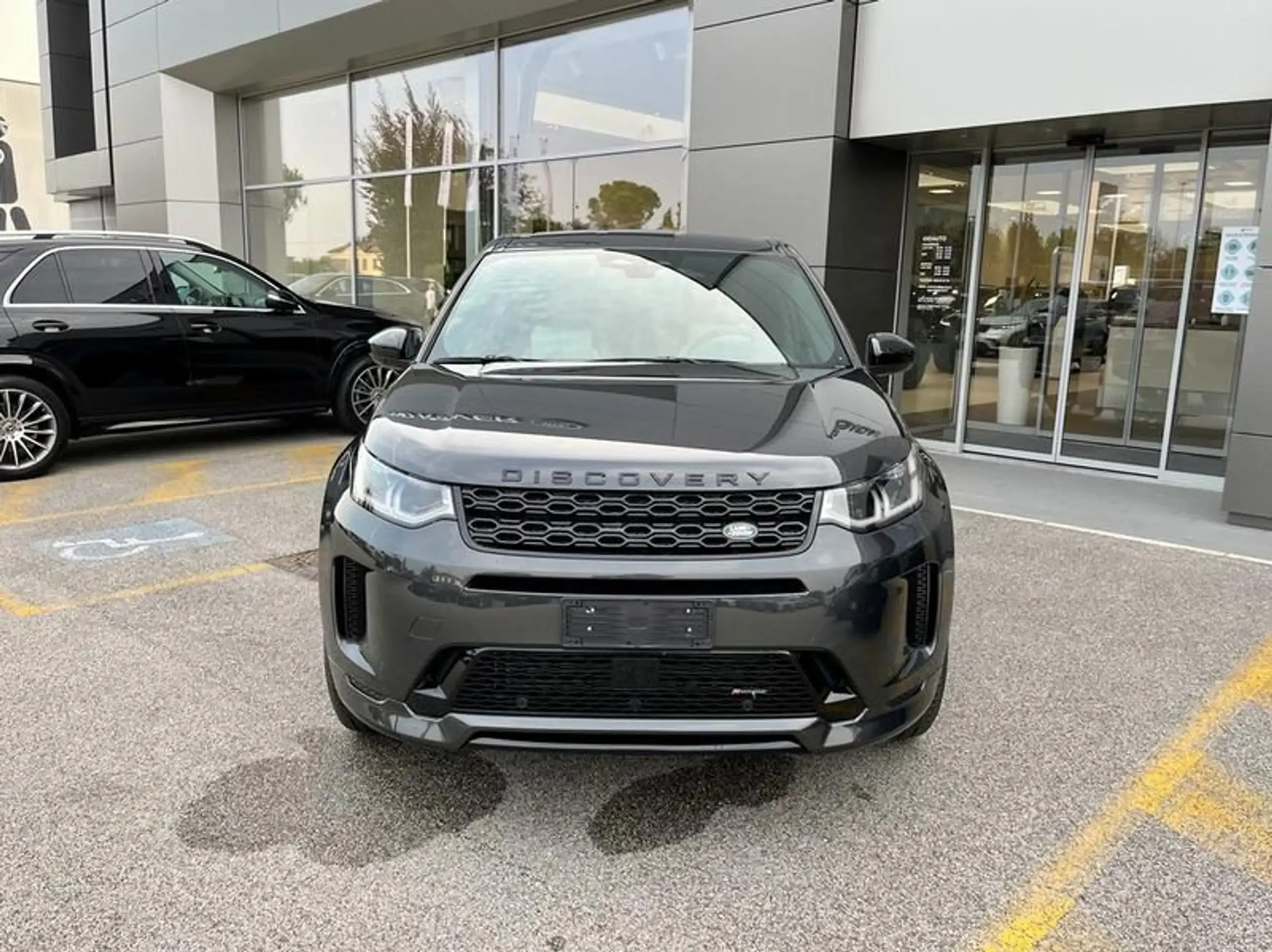 Land Rover - Discovery Sport