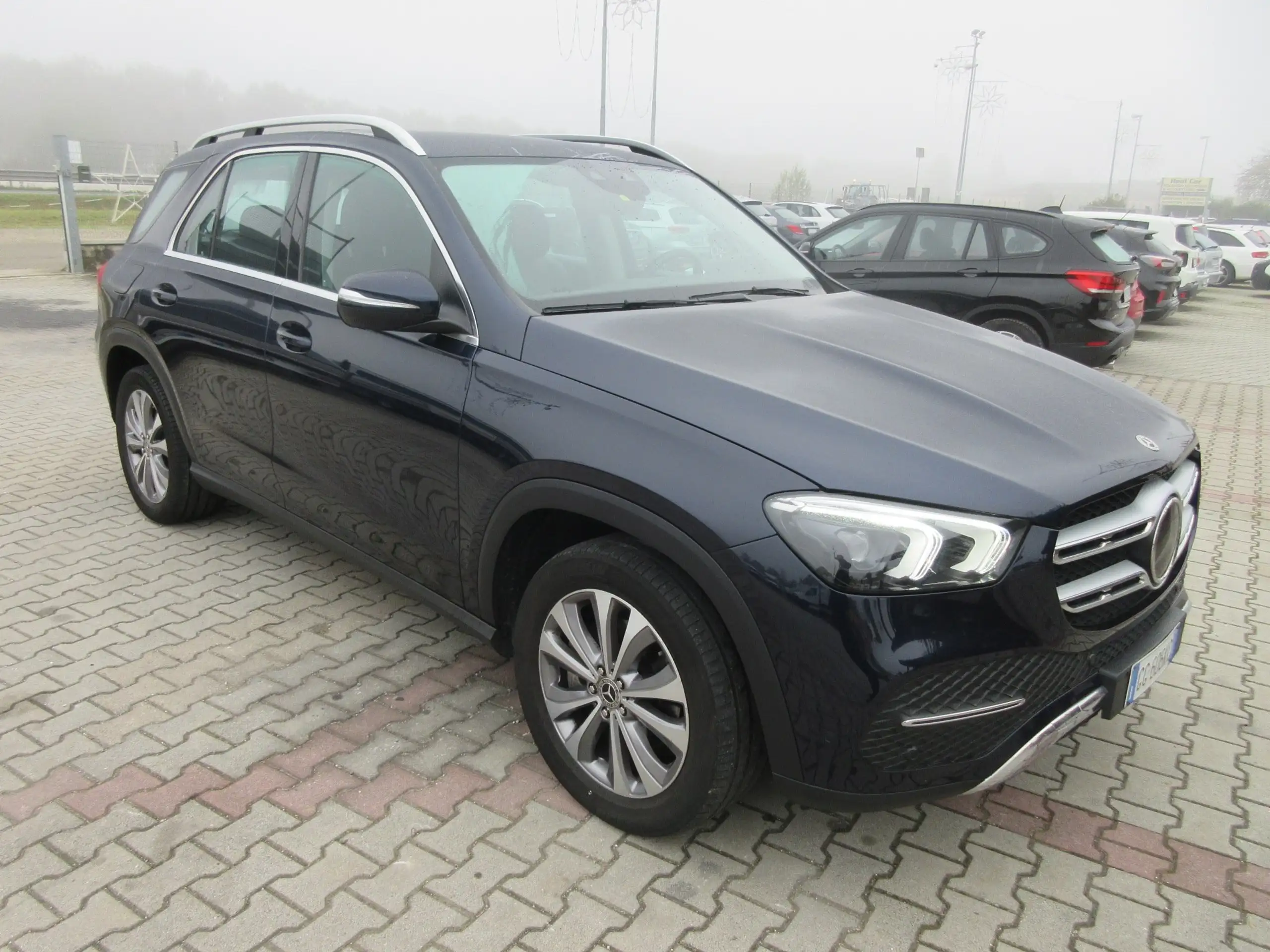 Mercedes-Benz - GLE 300