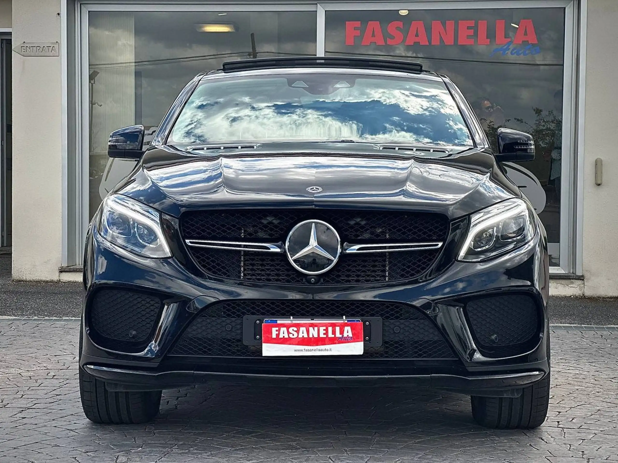 Mercedes-Benz - GLE 350