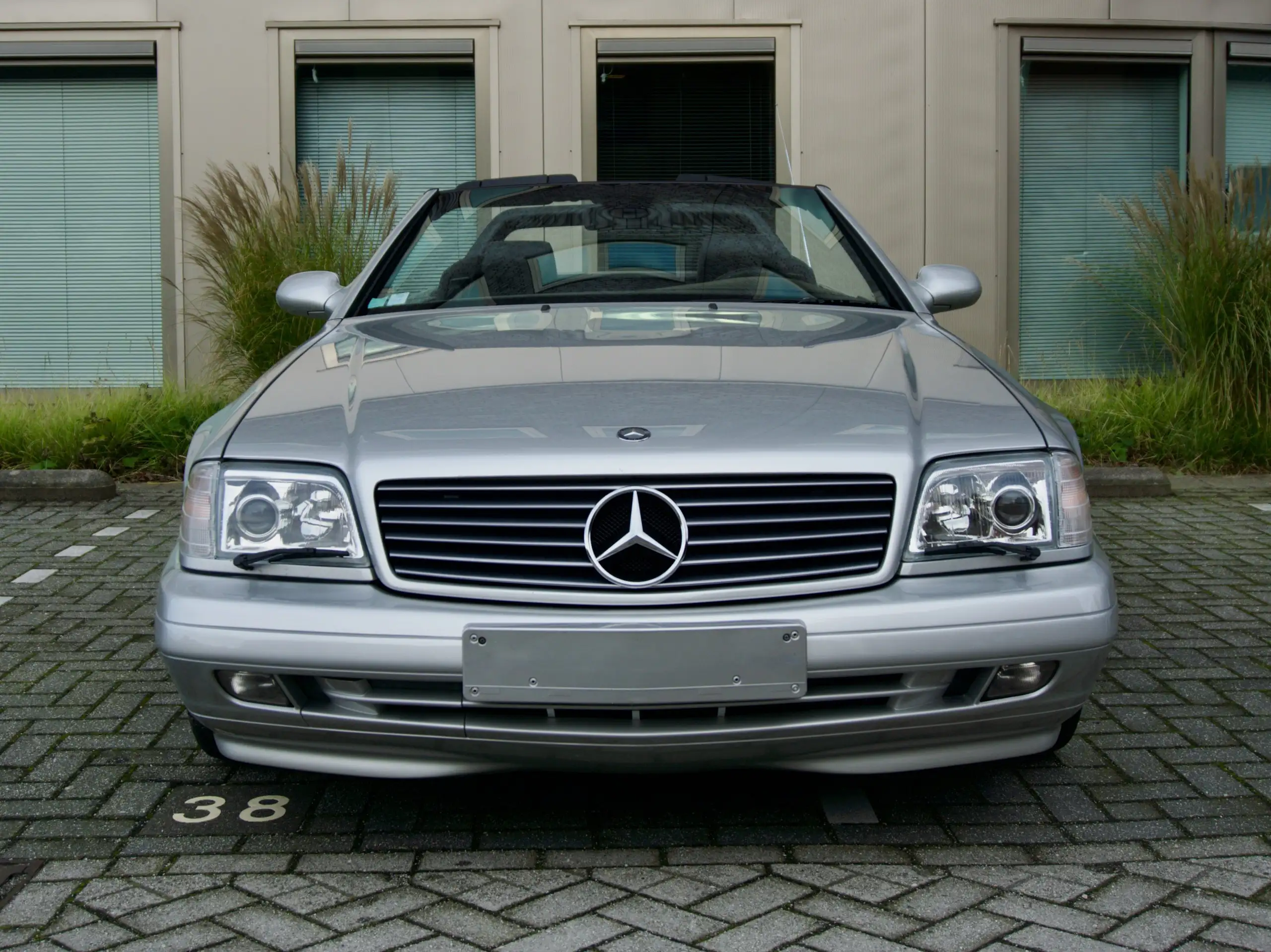 Mercedes-Benz - SL 500