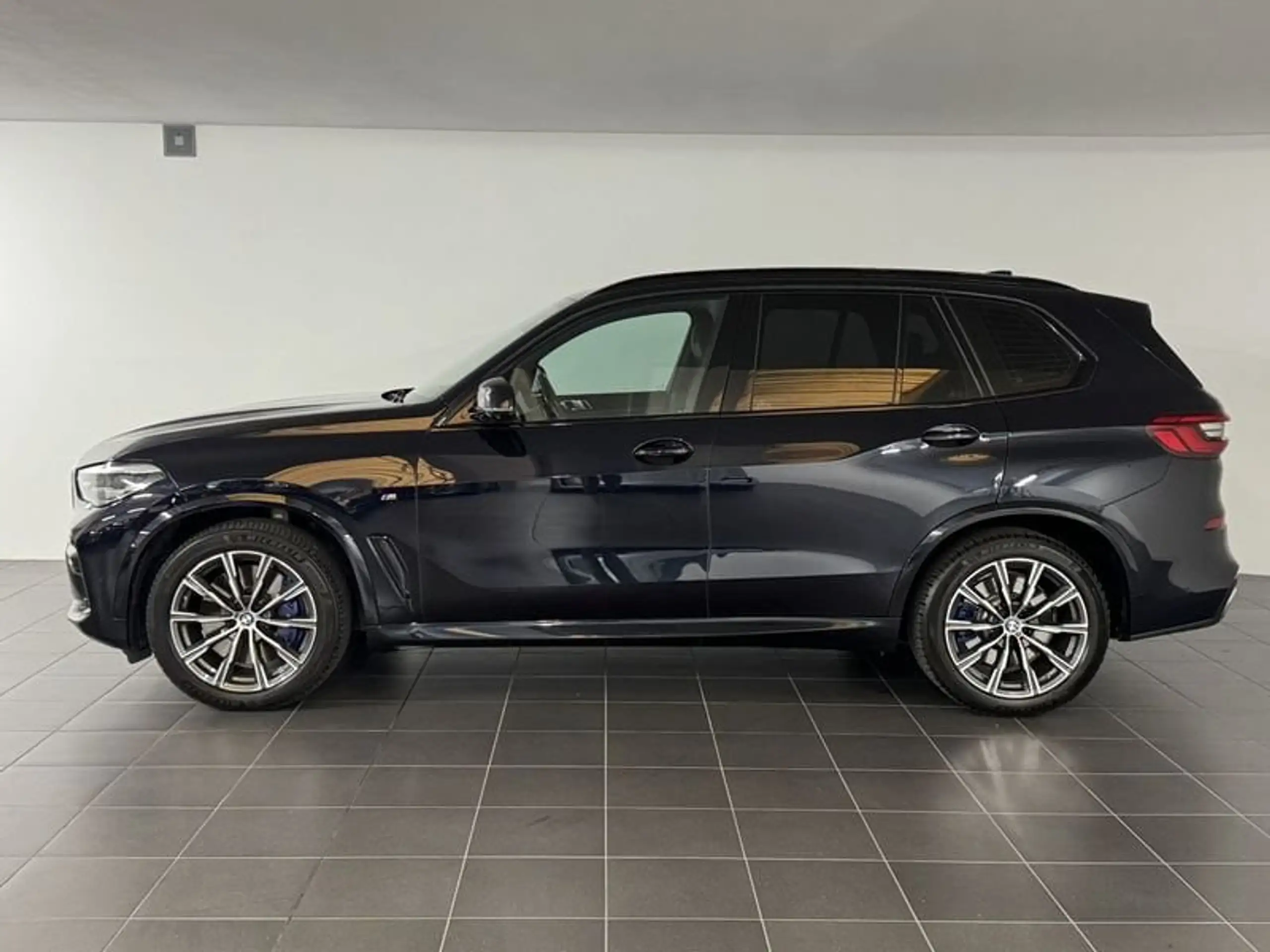 BMW - X5