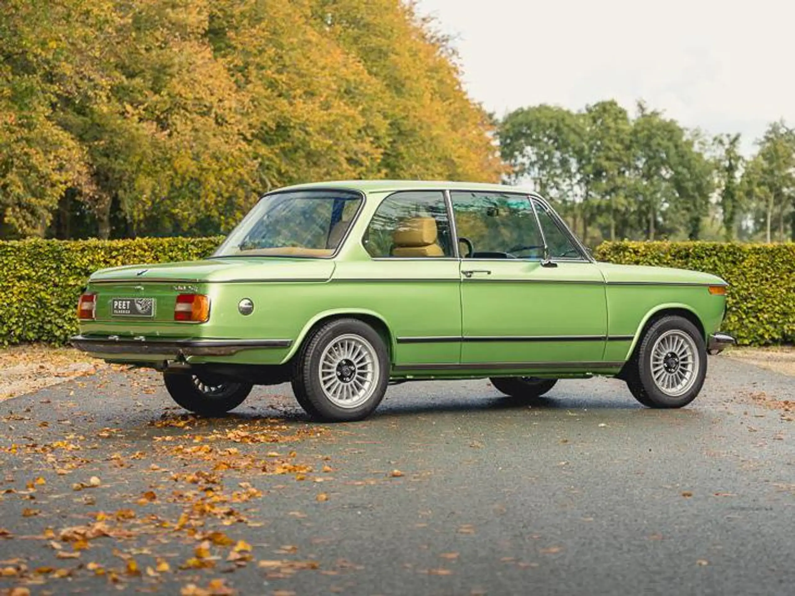 BMW - 2002