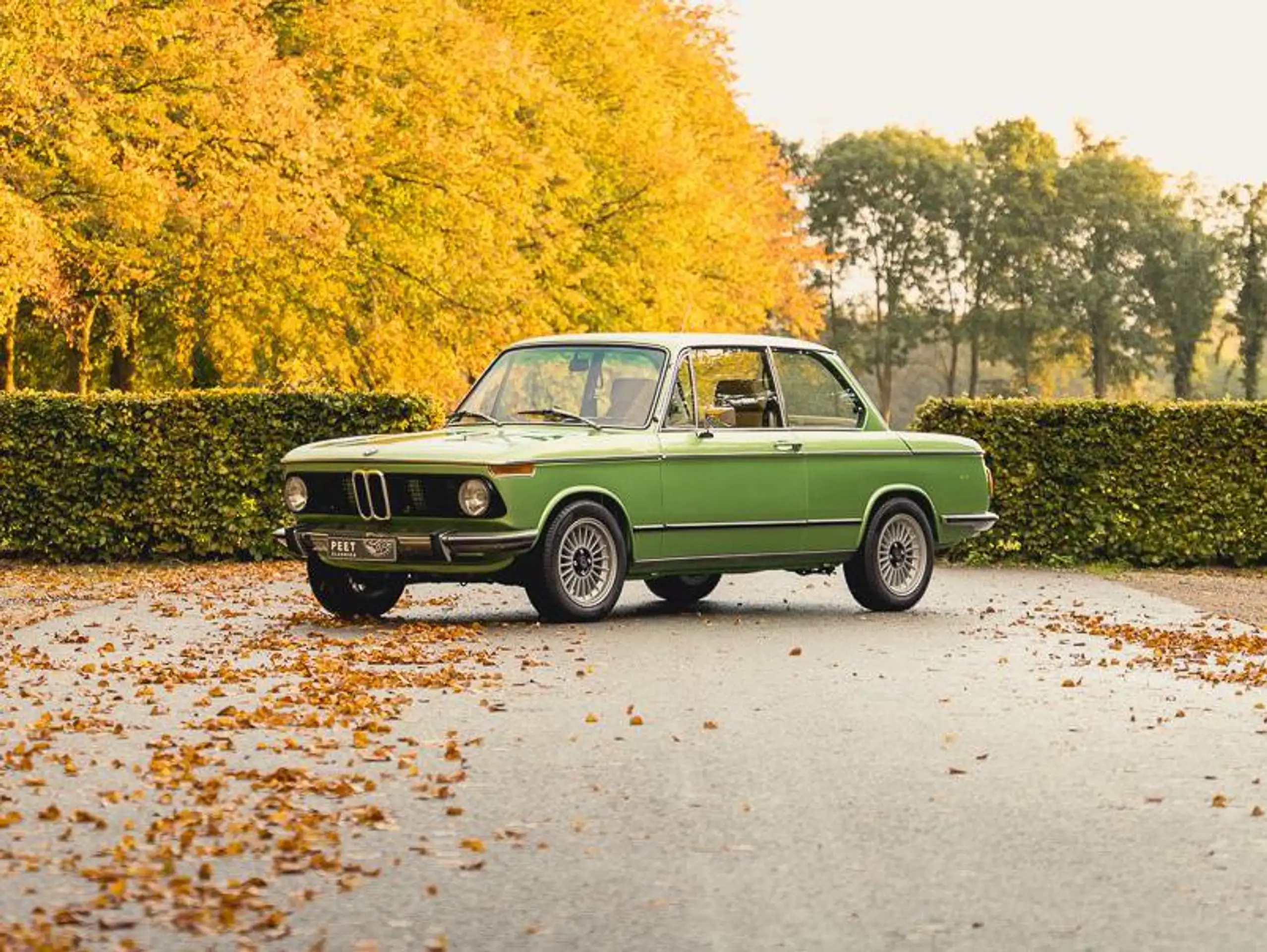 BMW - 2002