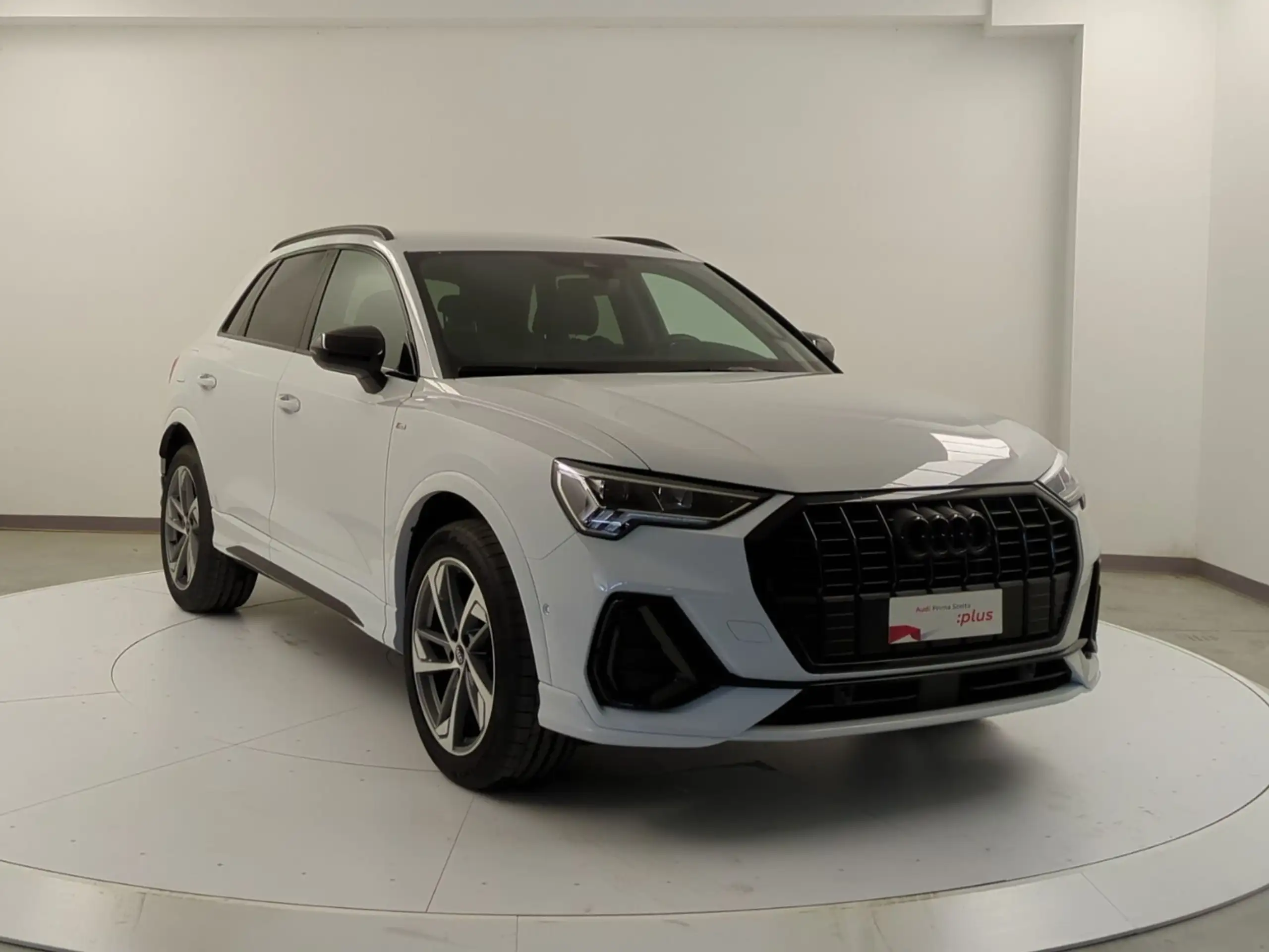 Audi - Q3