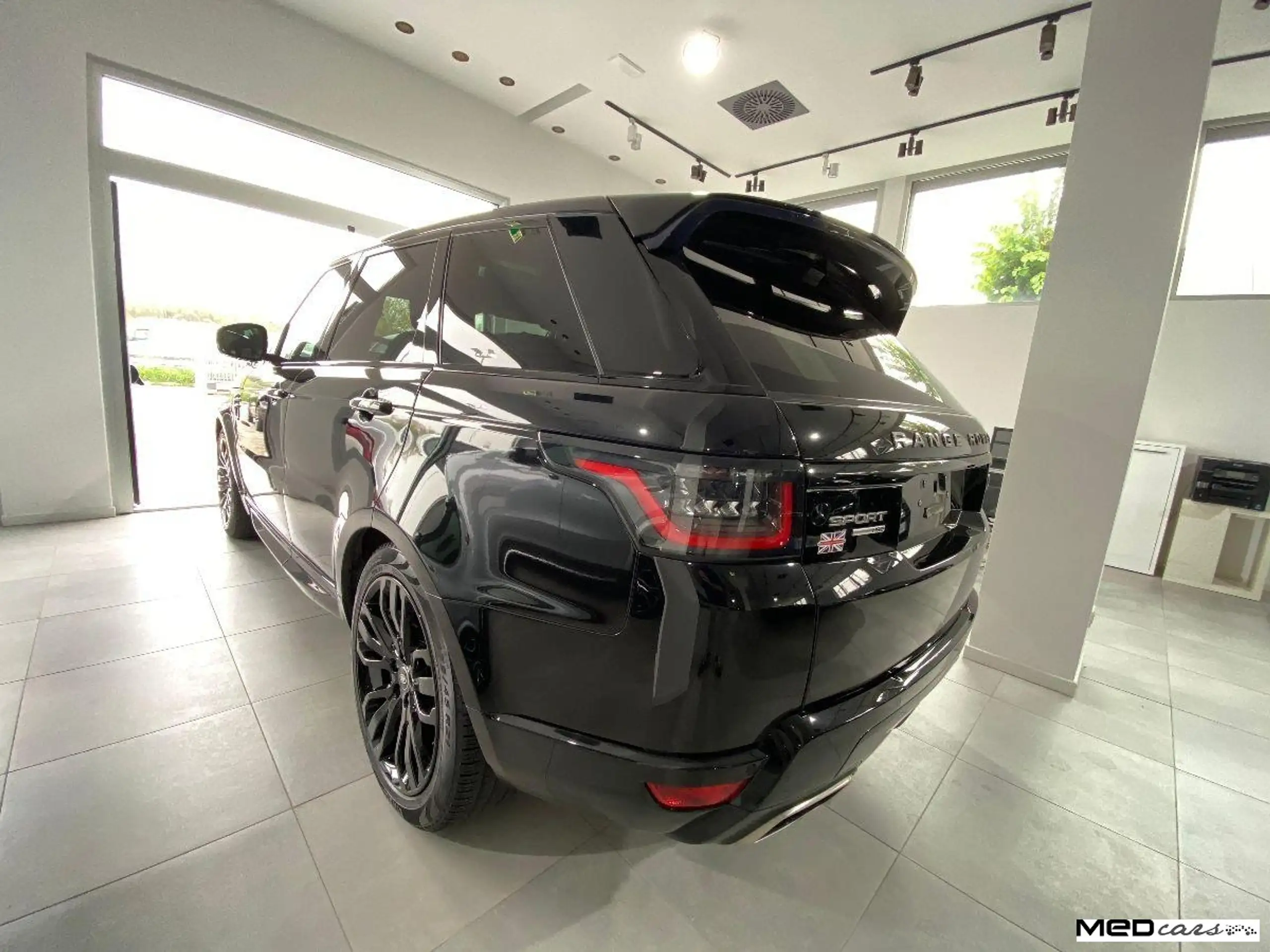 Land Rover - Range Rover Sport